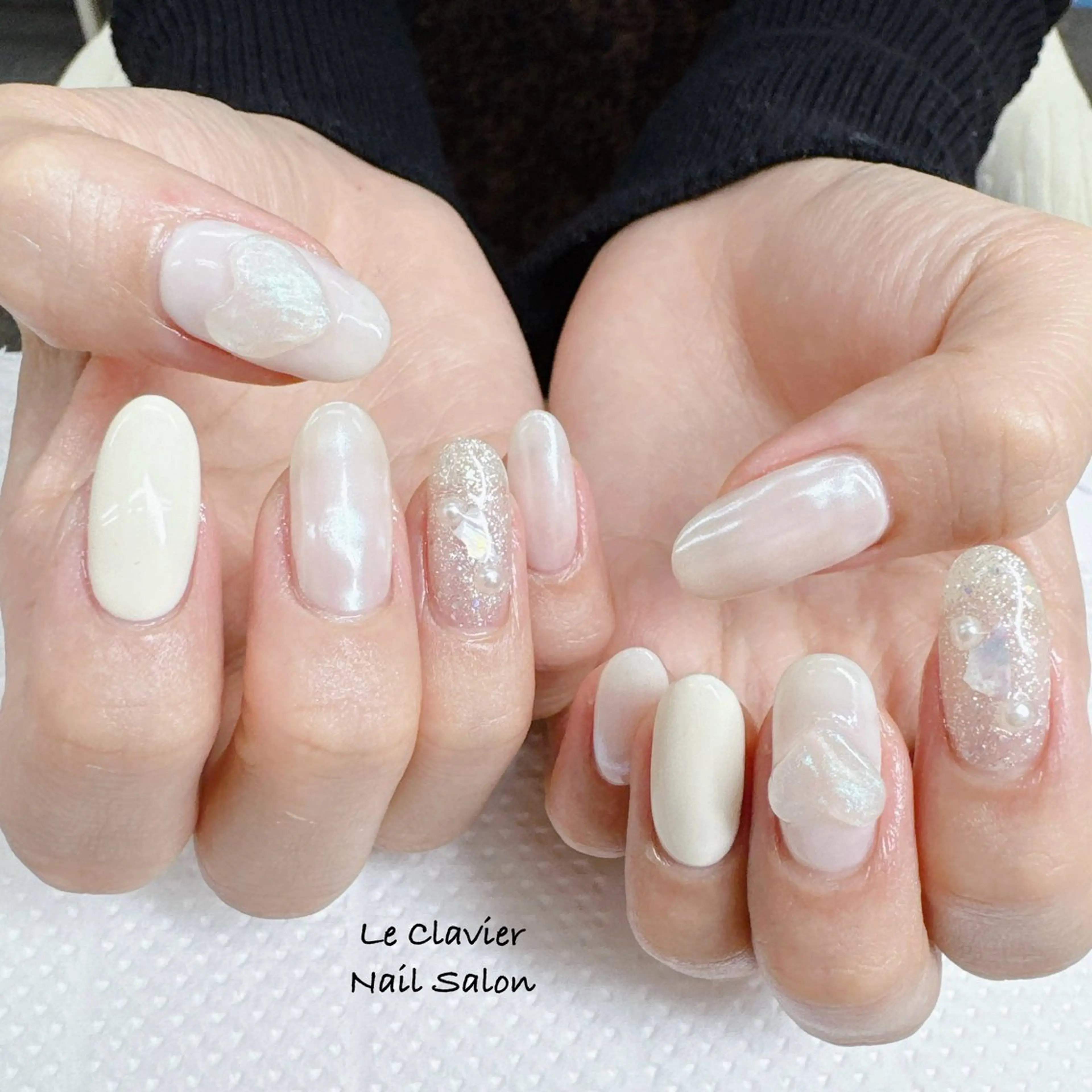 ネイル アートネイル オーロラネイル チークネイル 長さ出し フットネイル ハンドネイル Hazuki nailのネイルデザイン