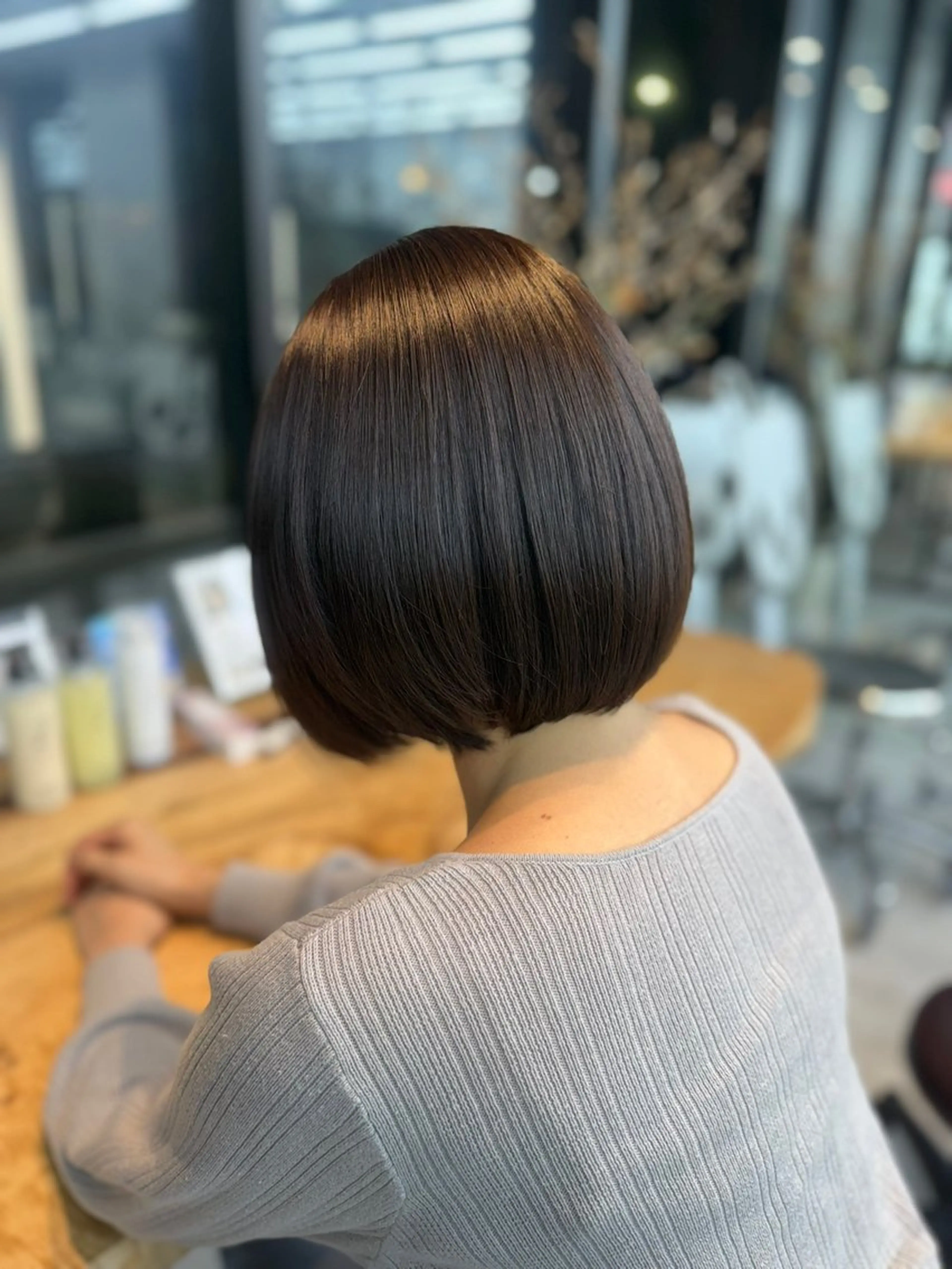 ショート ボブ 縮毛矯正 縮毛矯正 メンズアイブロウ 縮毛矯正 あやみのヘアスタイル