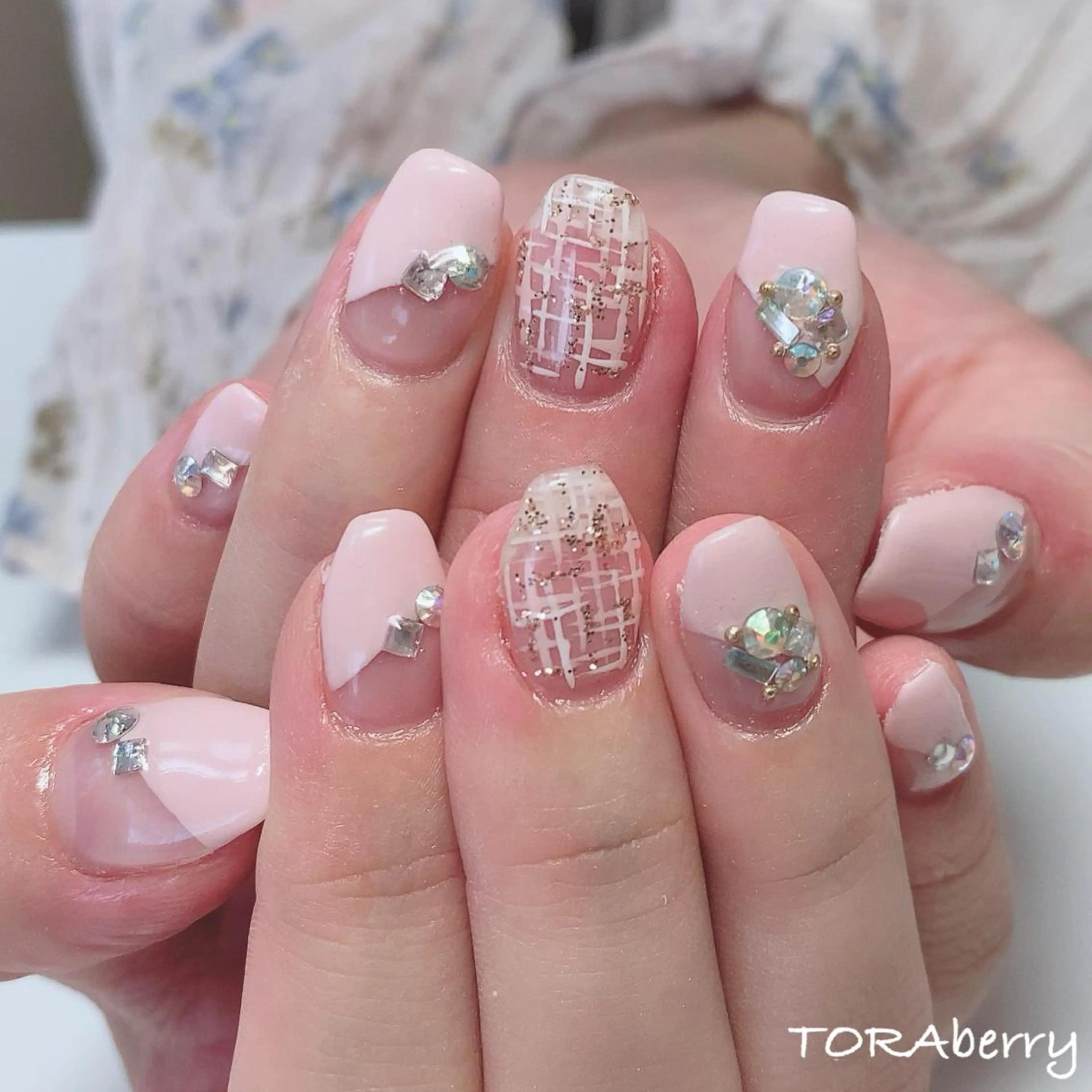 ネイル ハンドネイル ネイリスト なつみのネイルデザイン