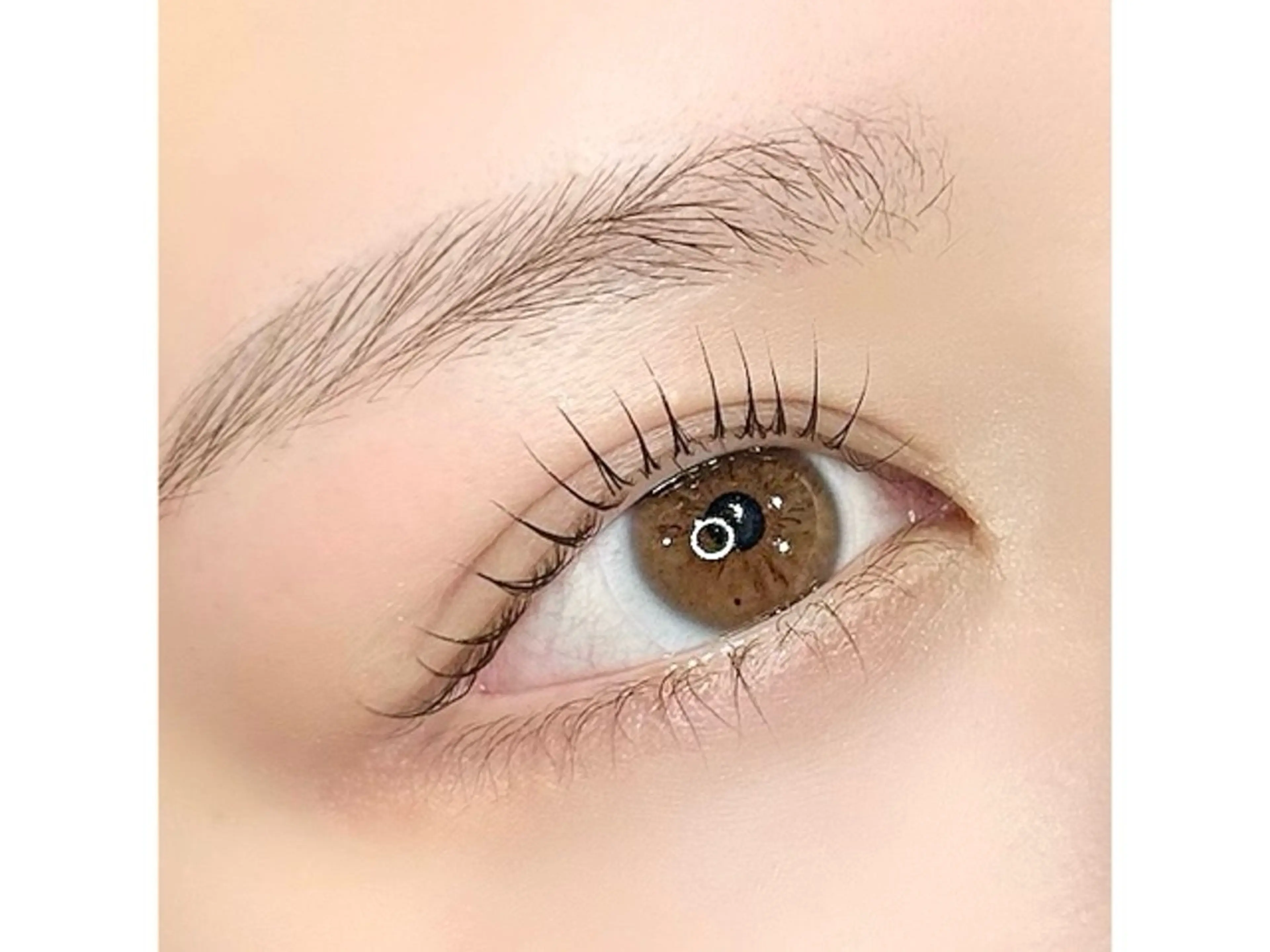 マツエク・マツパ マツパ söpra 秦野の眉毛・アイブロウイメージ