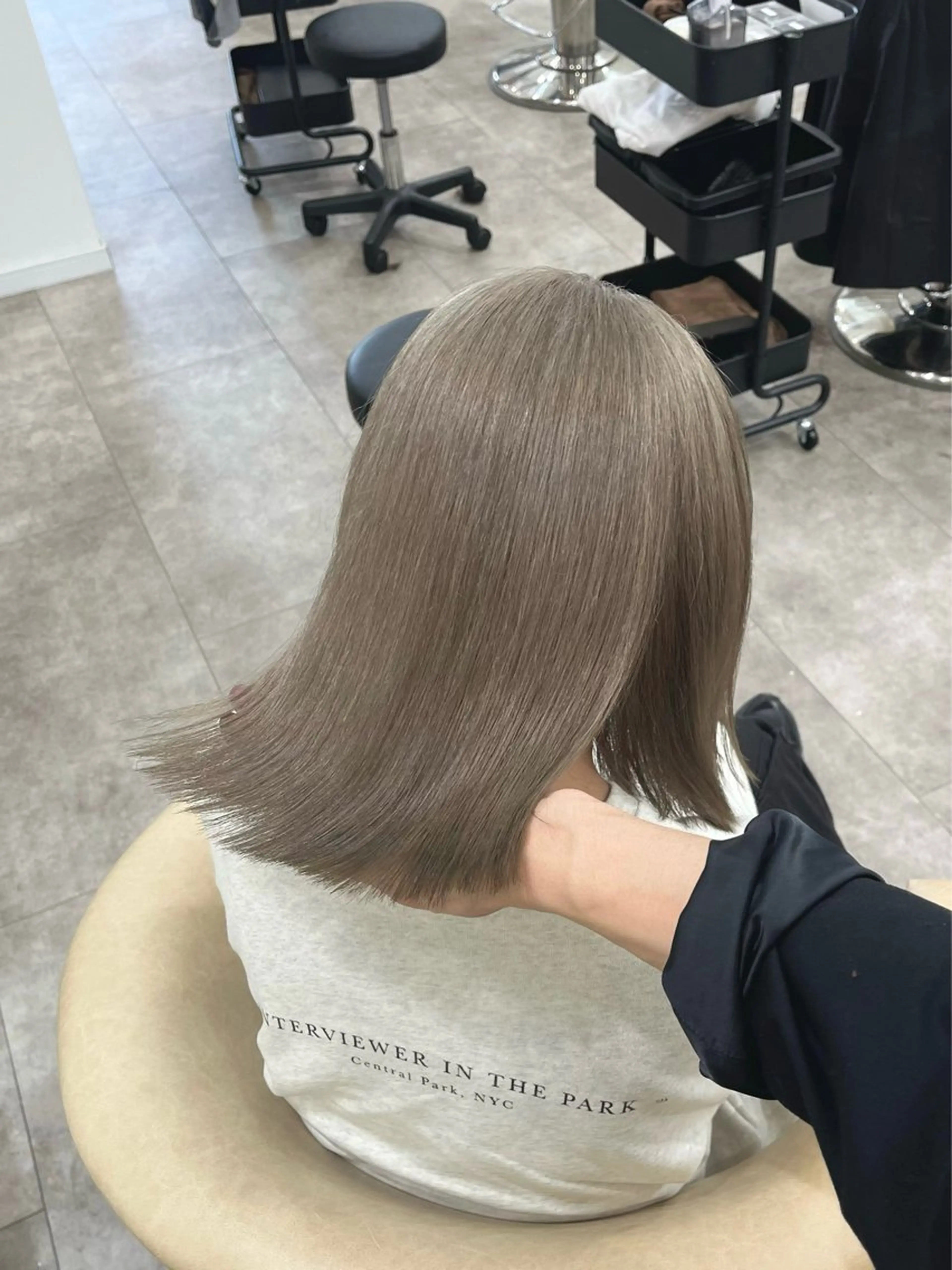 ミディアム カラー ブリーチ ケアブリーチ ダブルカラー カット ヘアカラー トリートメント 廣庭 勇人のヘアスタイル