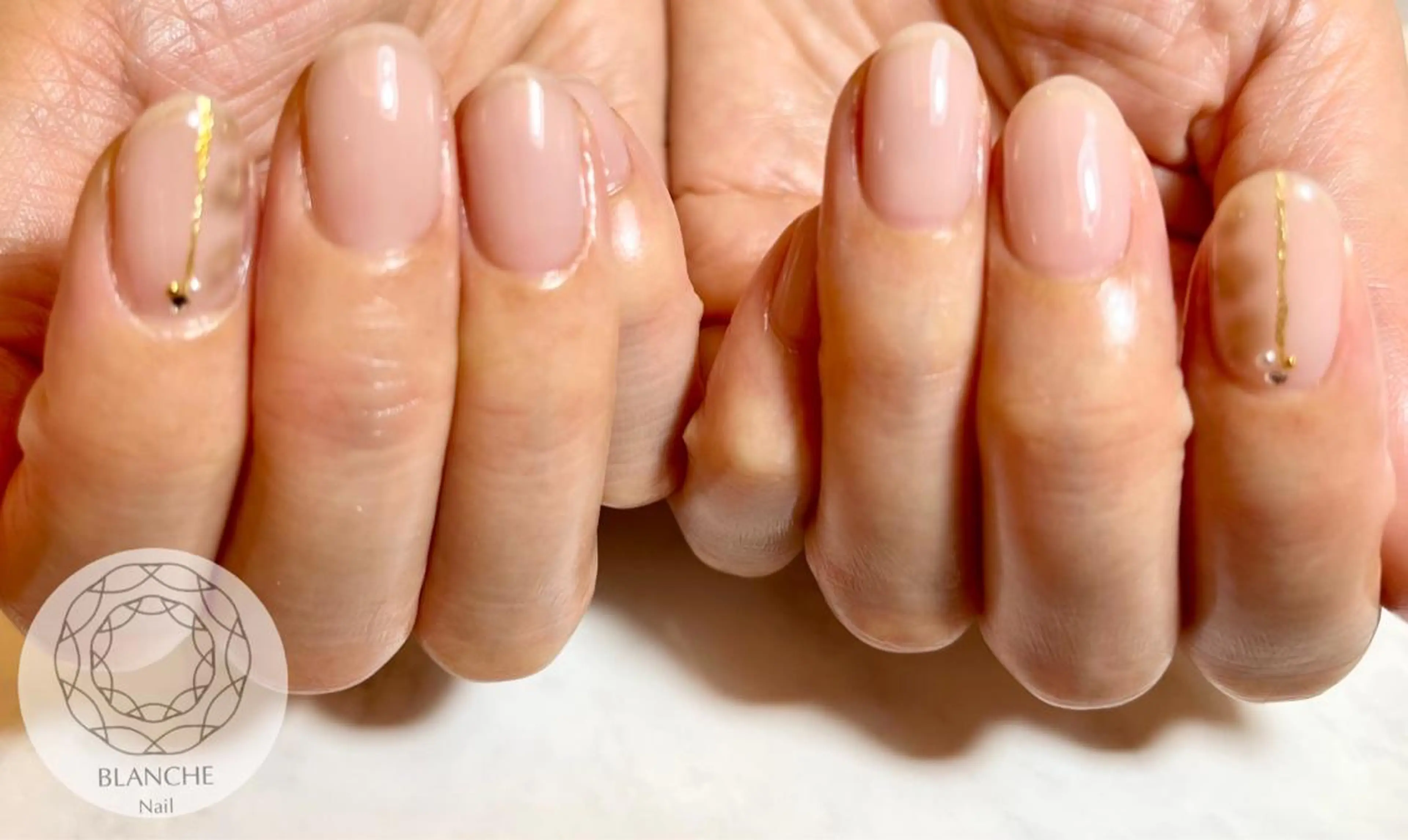 ネイル アートネイル ジェルネイル オフィスネイル パラジェル シンプルネイル BLANCHE Nailのネイルデザイン