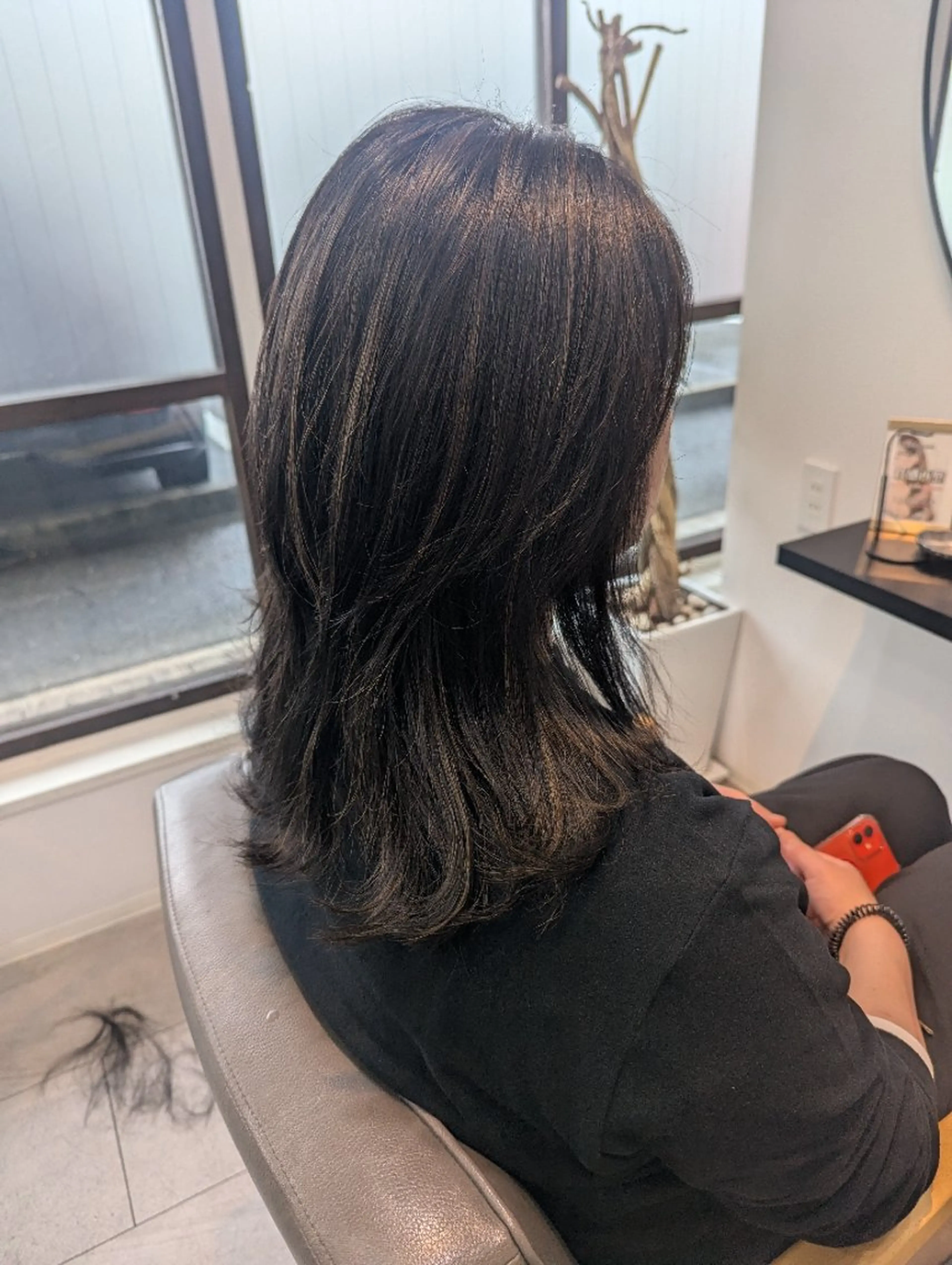 ロング Aioon 馬込 彩子のヘアスタイル