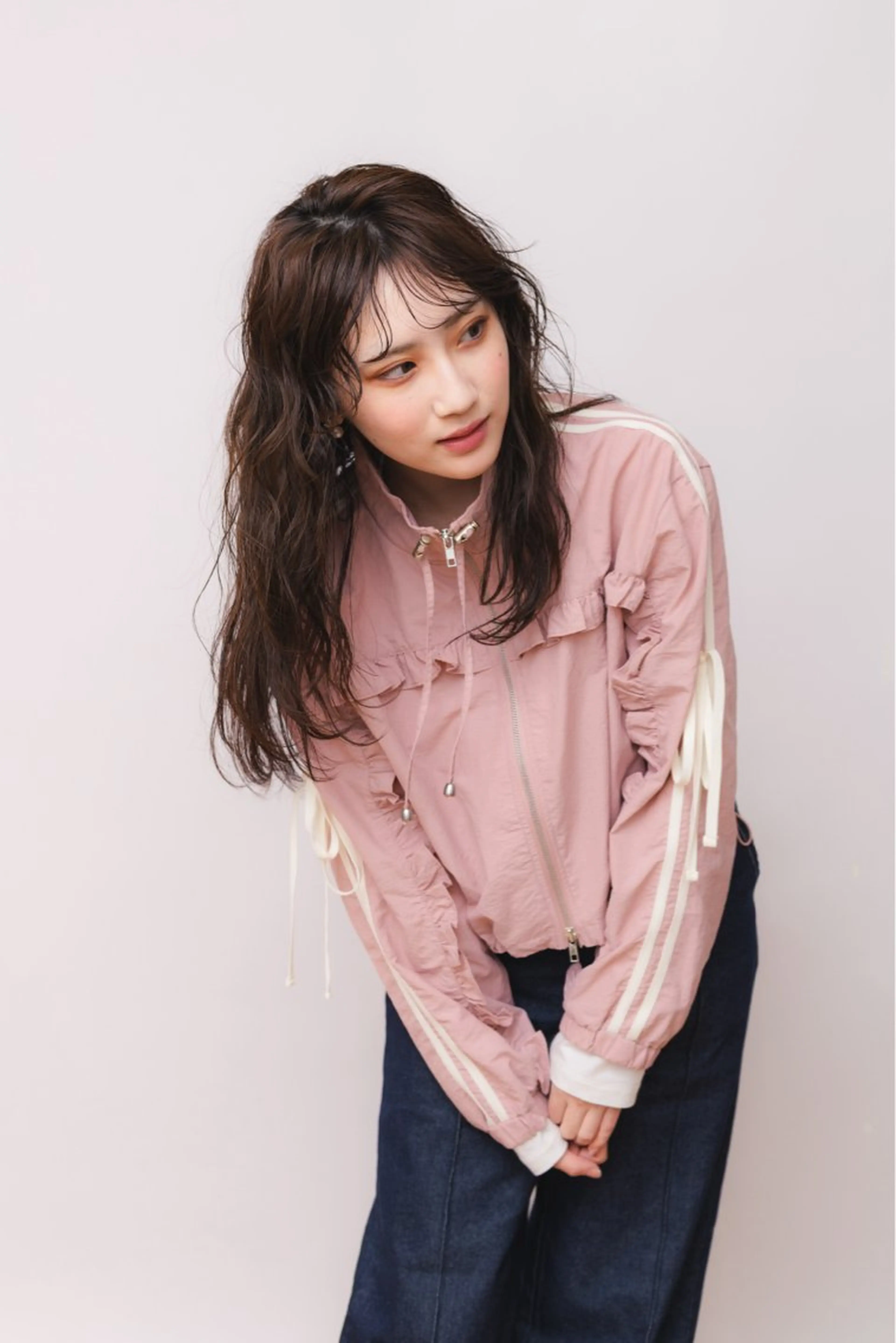 ロング 伊賀 裕菜のヘアスタイル