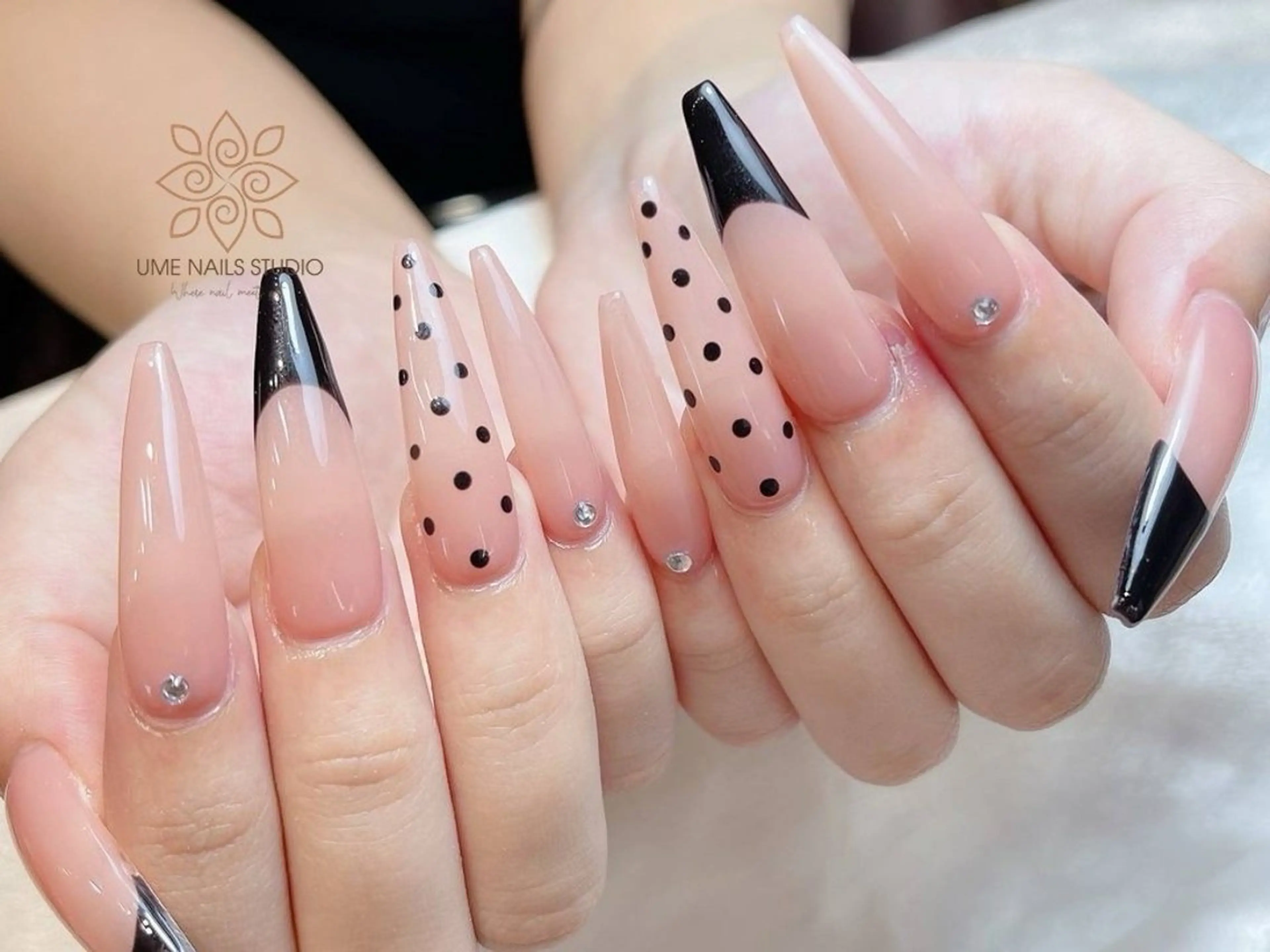 ネイル 持ち込み ハンドネイル Ume Nail Studioのネイルデザイン