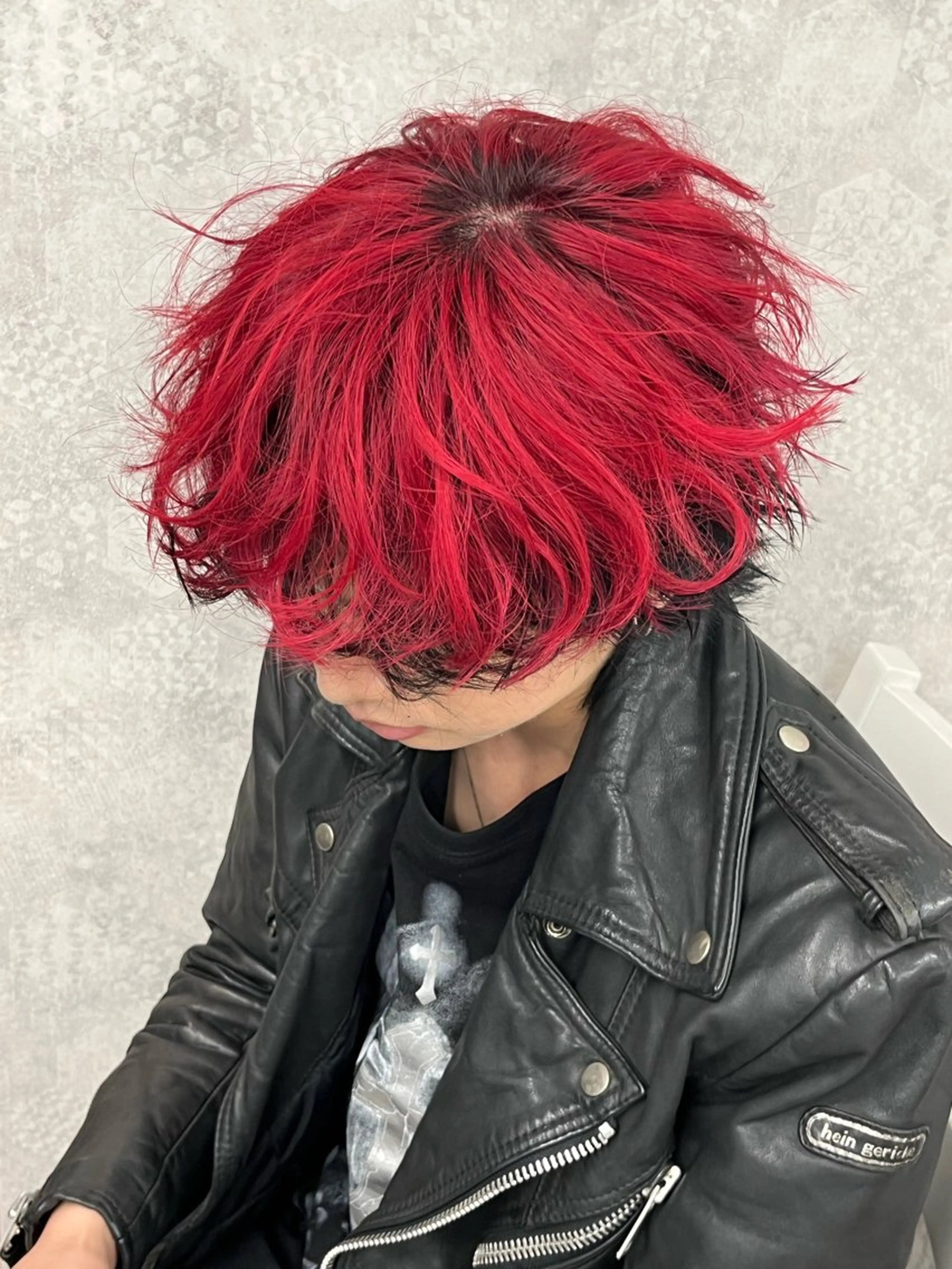 ミディアム カラー メンズ ヘアセット メンズパーマ特化 🔥韓国ヘア職人🔥のヘアスタイル