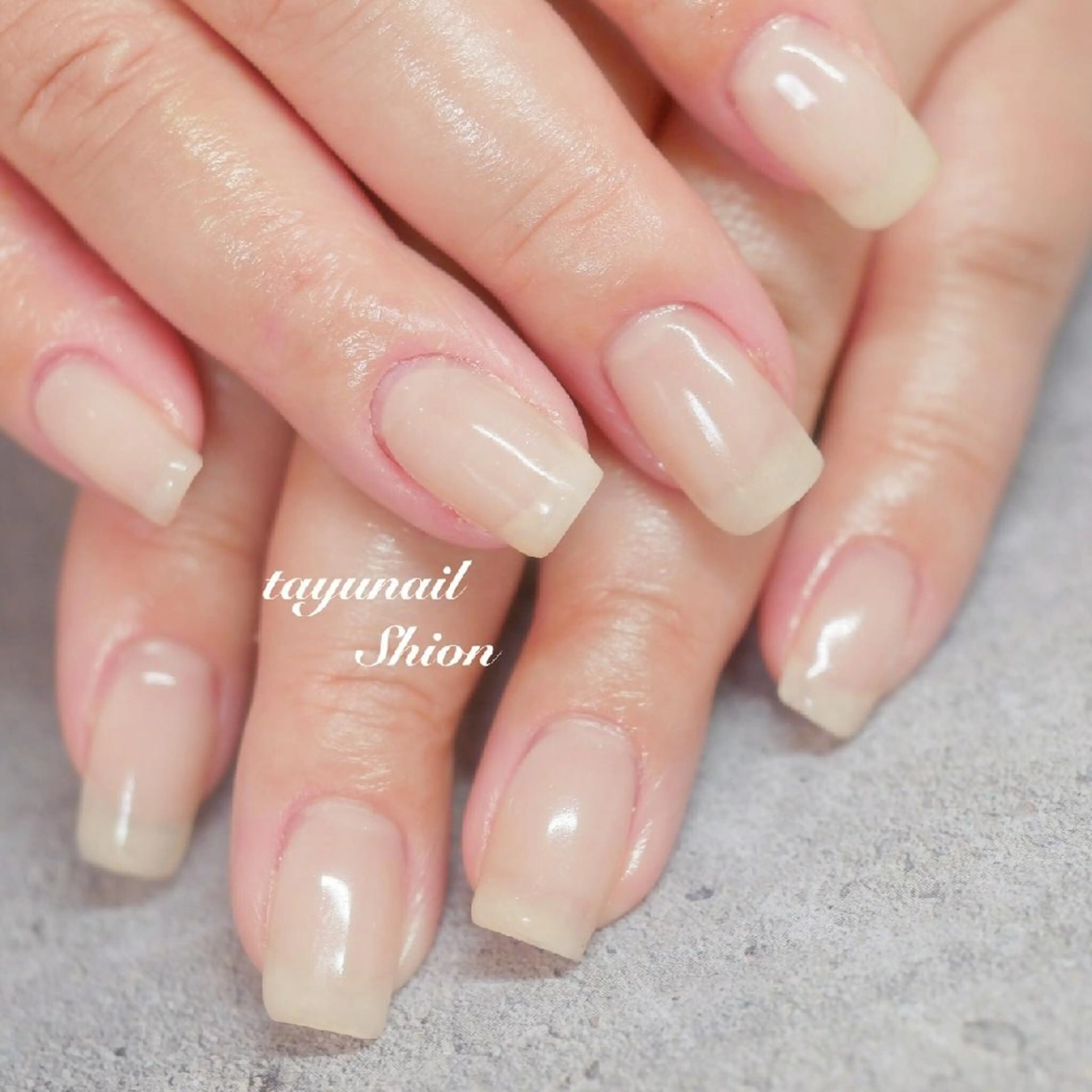 ネイル ブルー ジェルネイル ロングネイル ワンカラーネイル パラジェル ネイルサロン 【たゆnail】のネイルデザイン