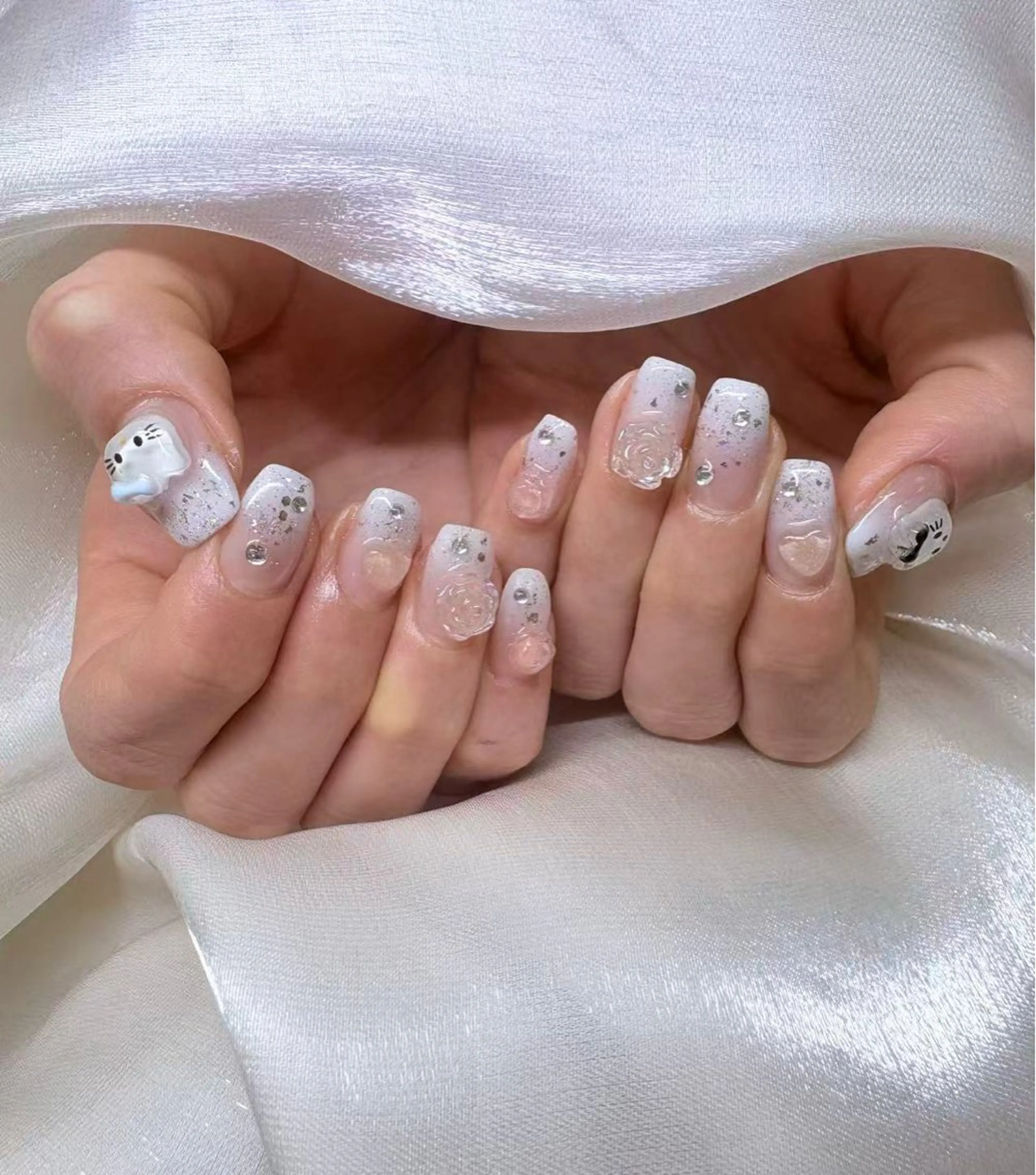 ネイル ハンドネイル Romosa Nailのネイルデザイン