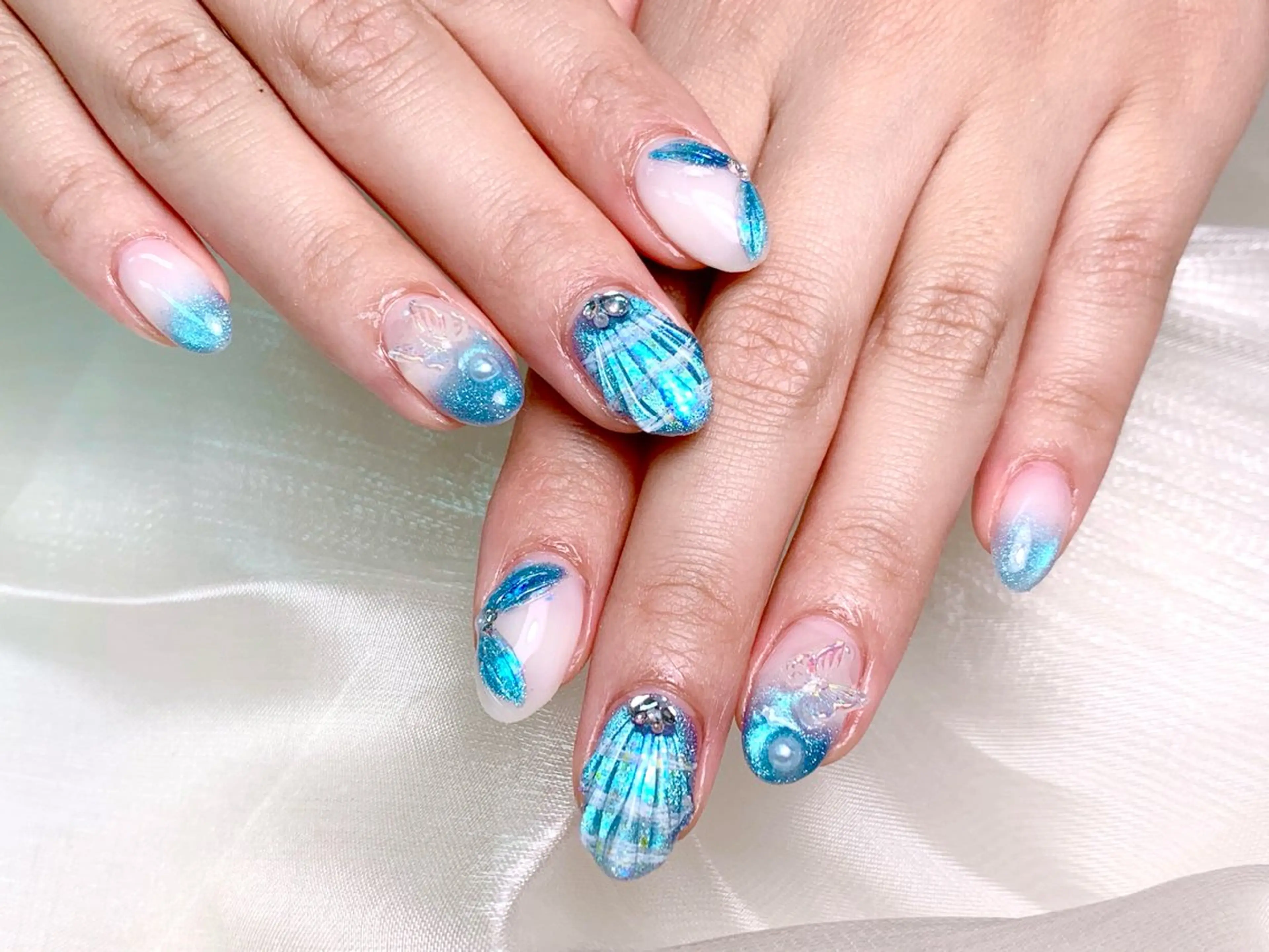 ネイル ハンドネイル lucky nail 歌舞伎町のネイルデザイン