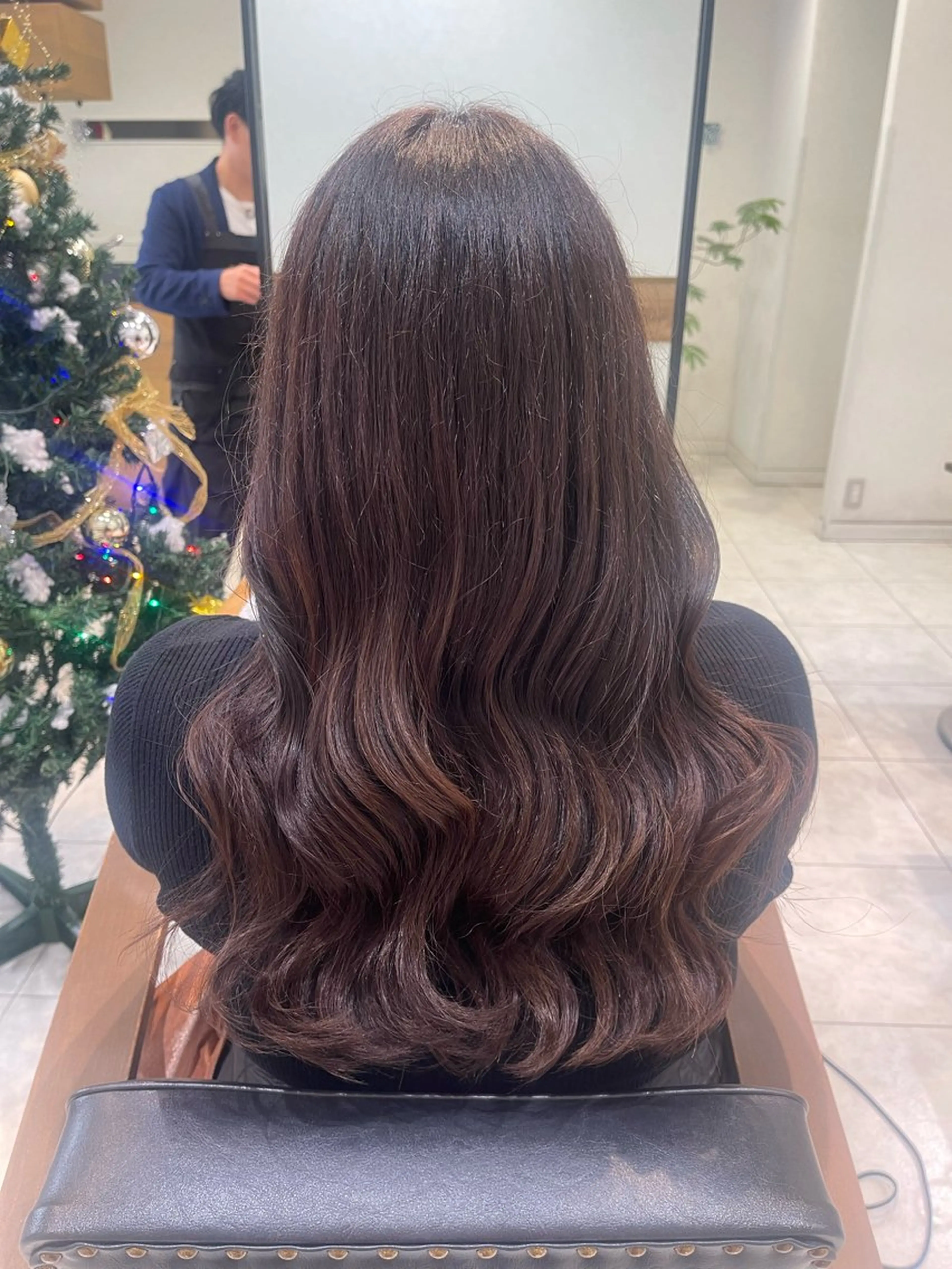 ロング 学生 縮毛矯正・髪質改善・ ストレート🌻ゆいのヘアスタイル