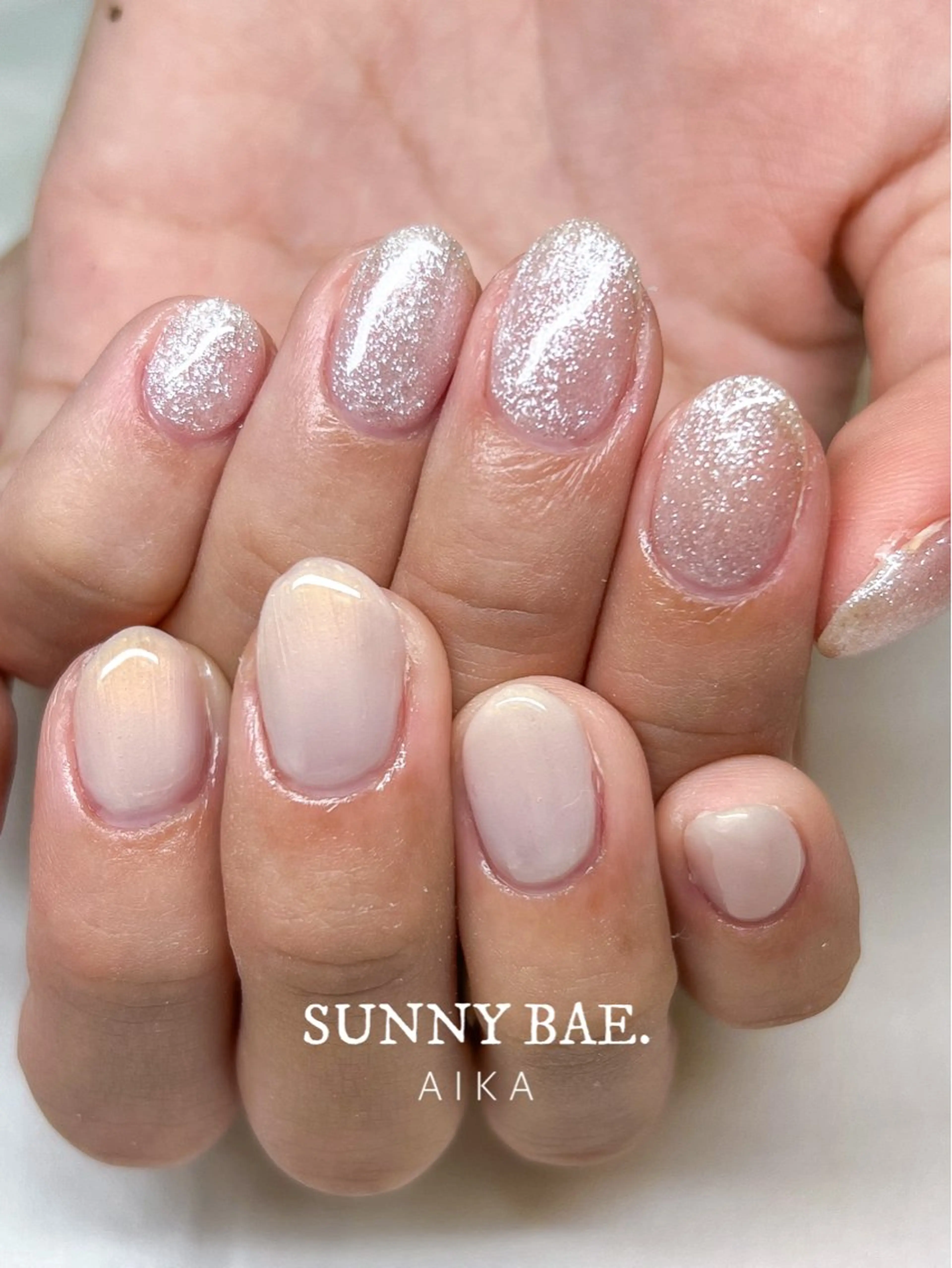 ショート ネイル ショートヘア アートネイル ジェルネイル キラキラネイル ロングネイル Made By AIKAのネイルデザイン