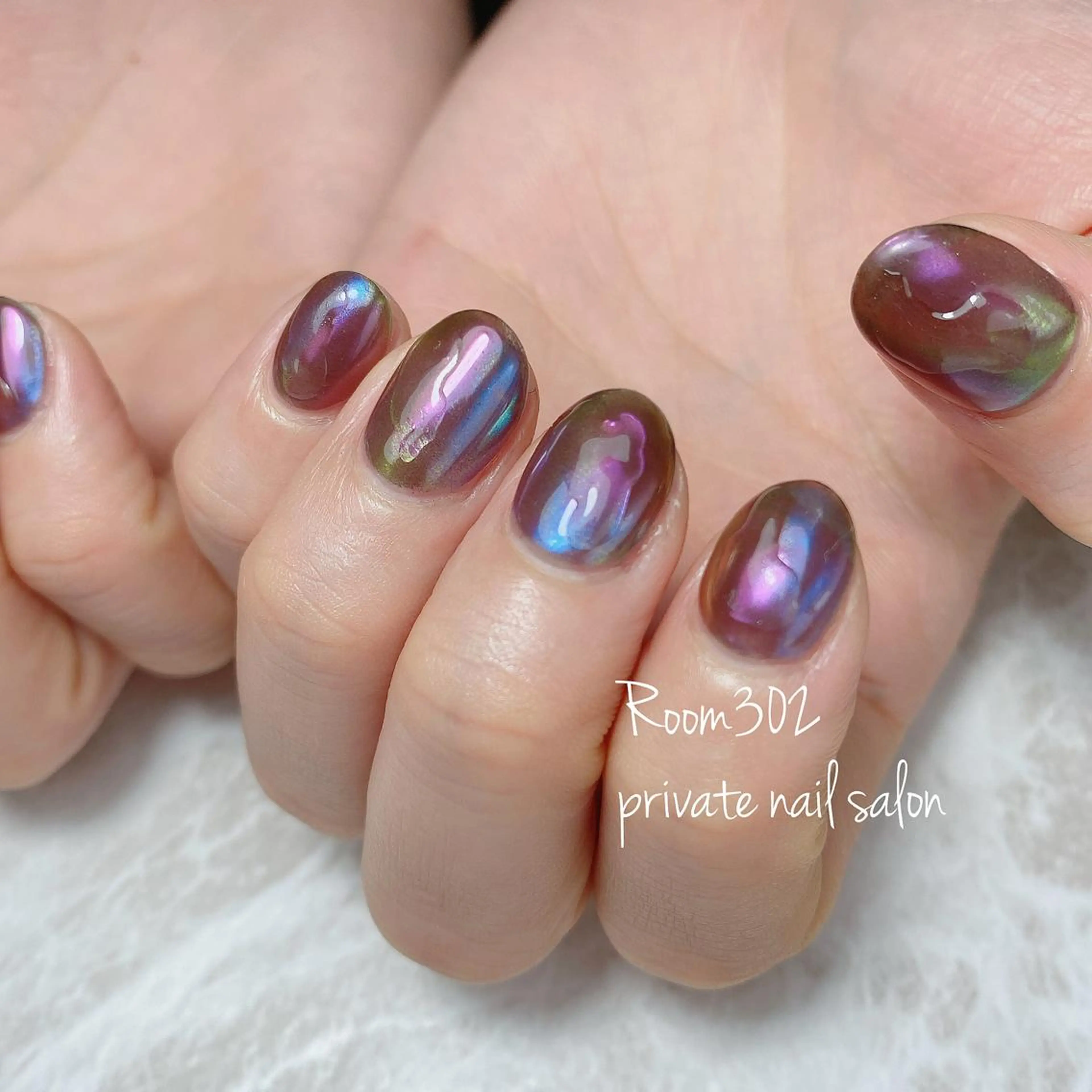 ネイル ミラーネイル ハンドネイル Room 302のネイルデザイン
