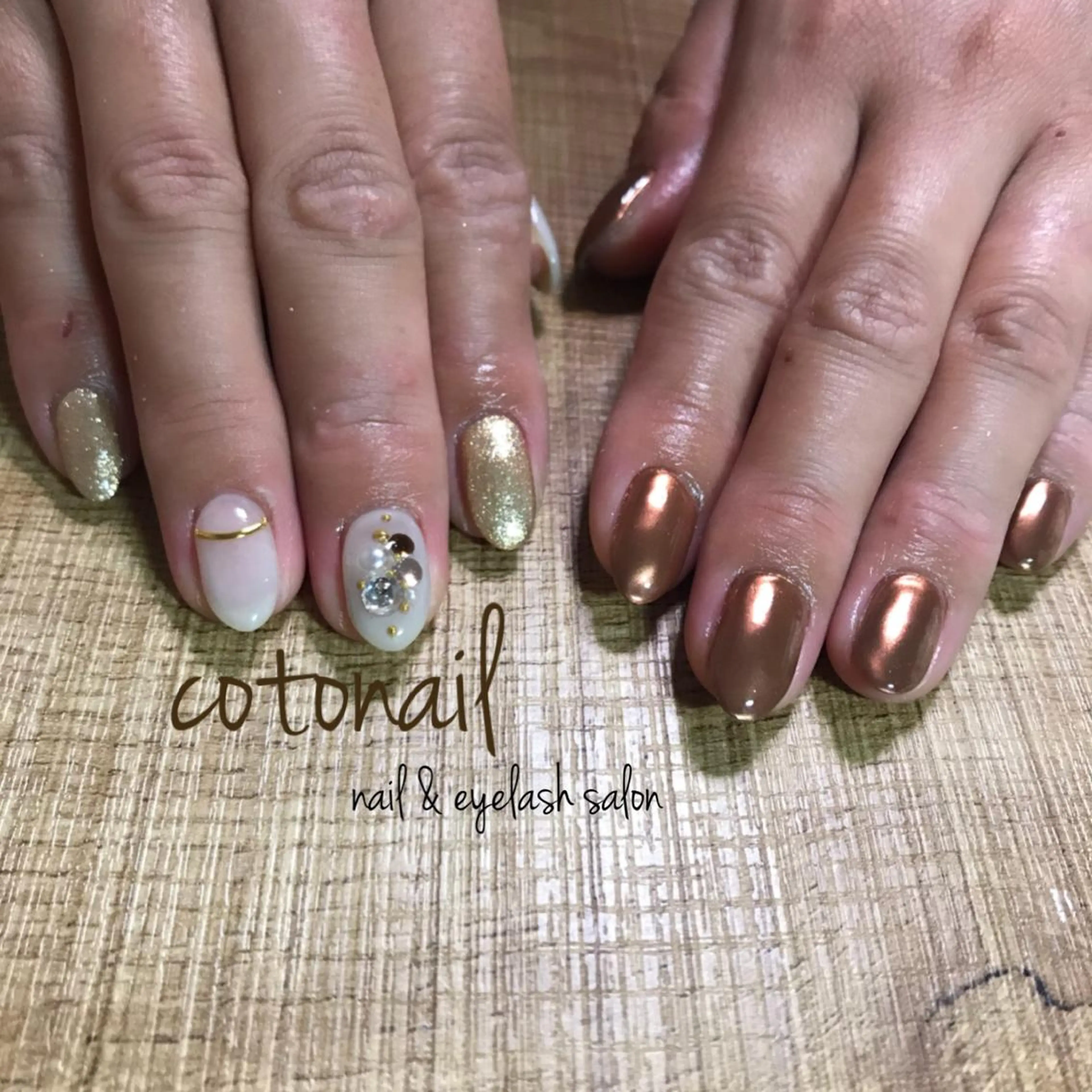 セミロング ネイル アートネイル ハンドネイル ツメトマツゲ .のネイルデザイン