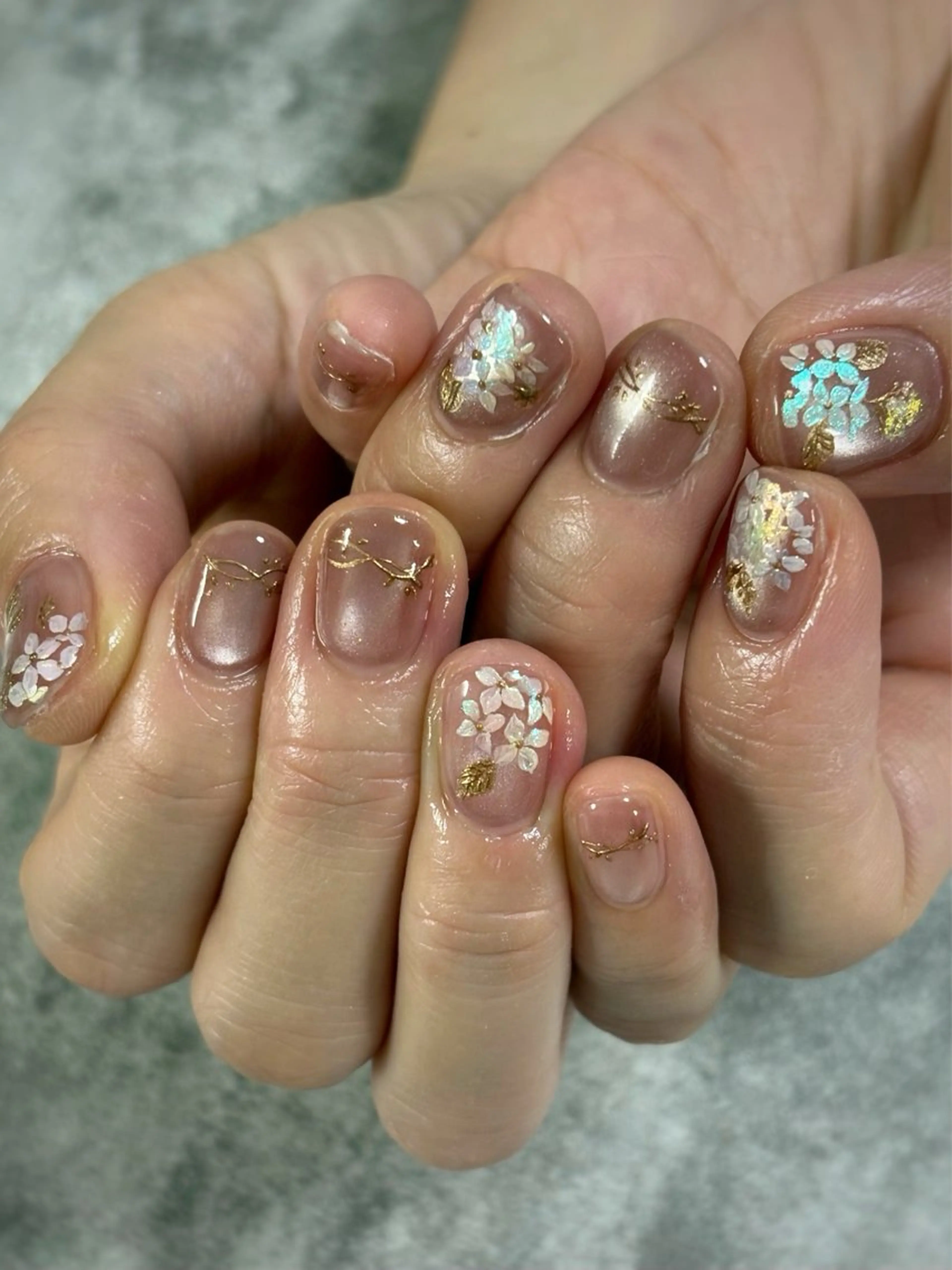 ネイル ハンドネイル FIORITURA Maikoのネイルデザイン