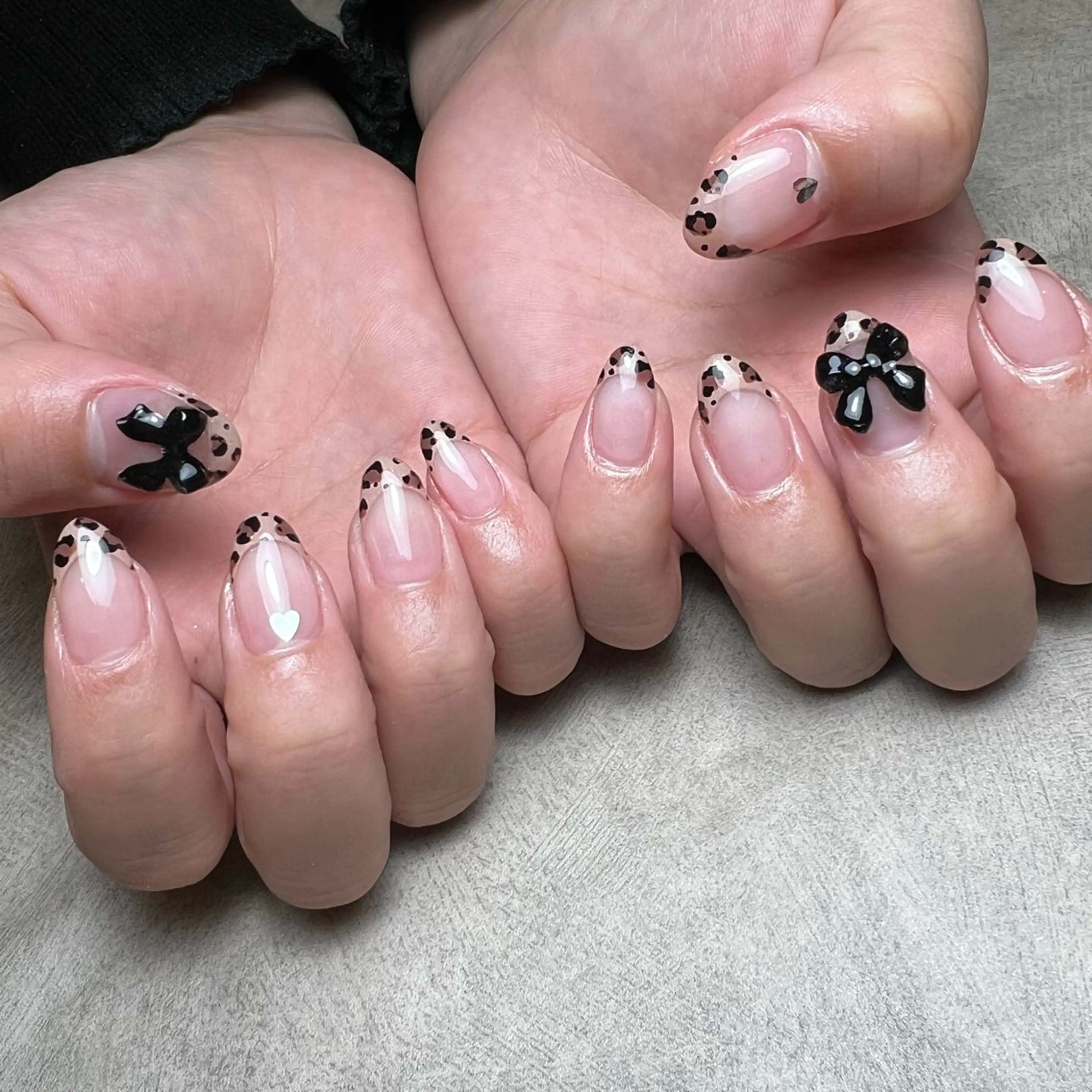 ミディアム ハンドネイル MAKANI salonのネイルデザイン