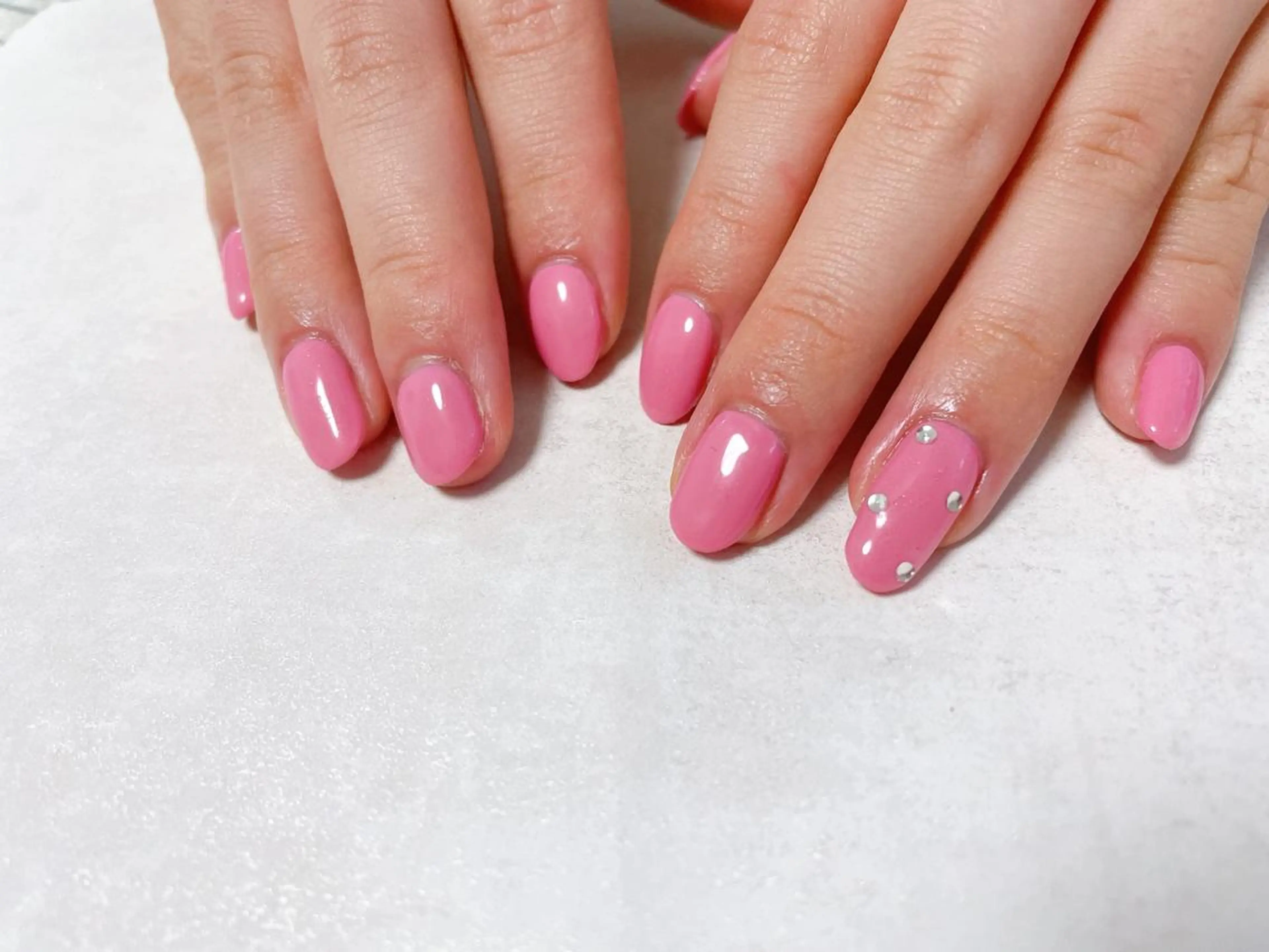 ネイル オーロラネイル フラワーネイル フットネイル フレンチネイル ジェルネイル ハンドネイル mogunail &blowのネイルデザイン