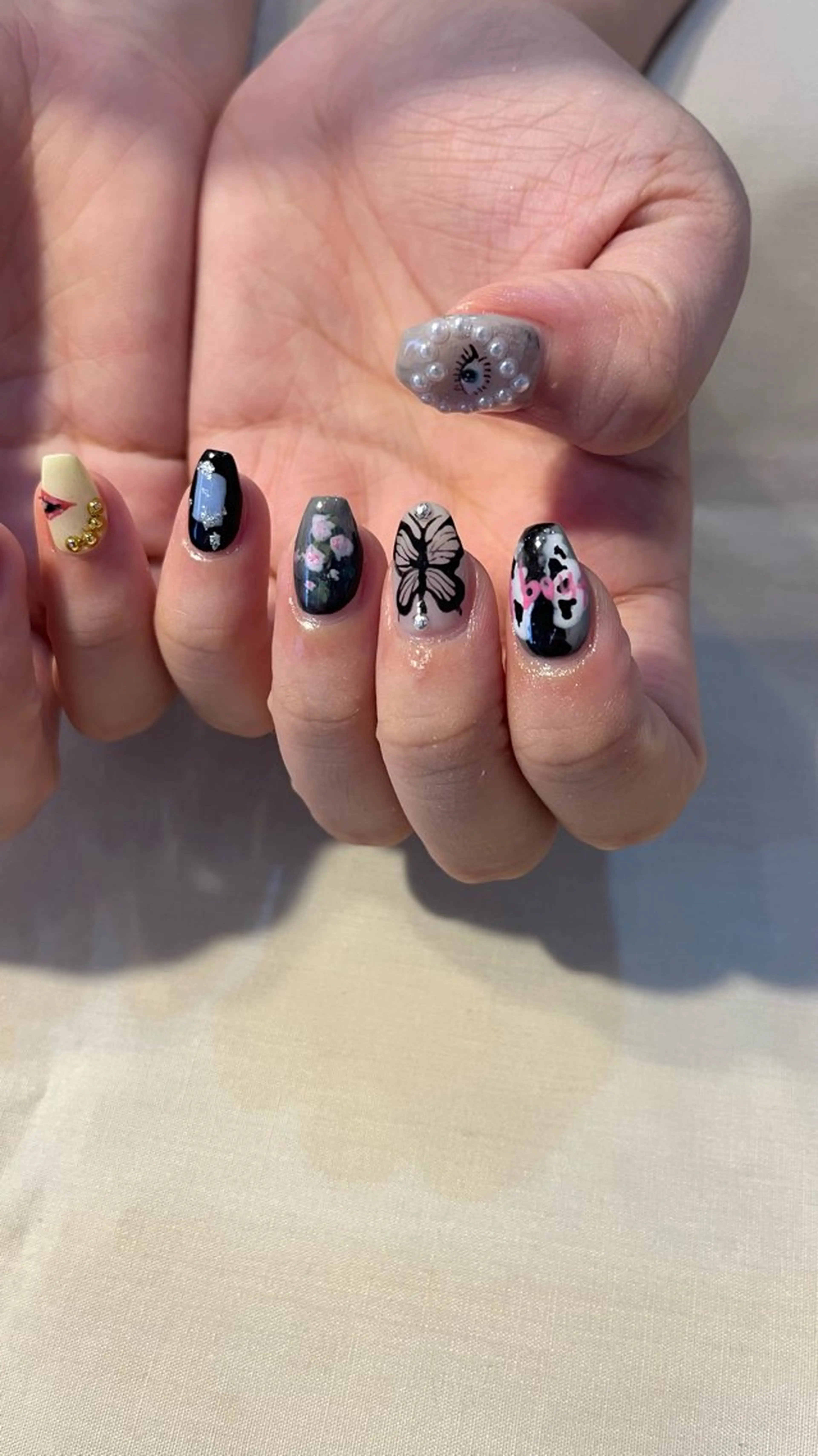 ネイル ハンドネイル Trico Antique所属・岩本 杏のネイルデザイン