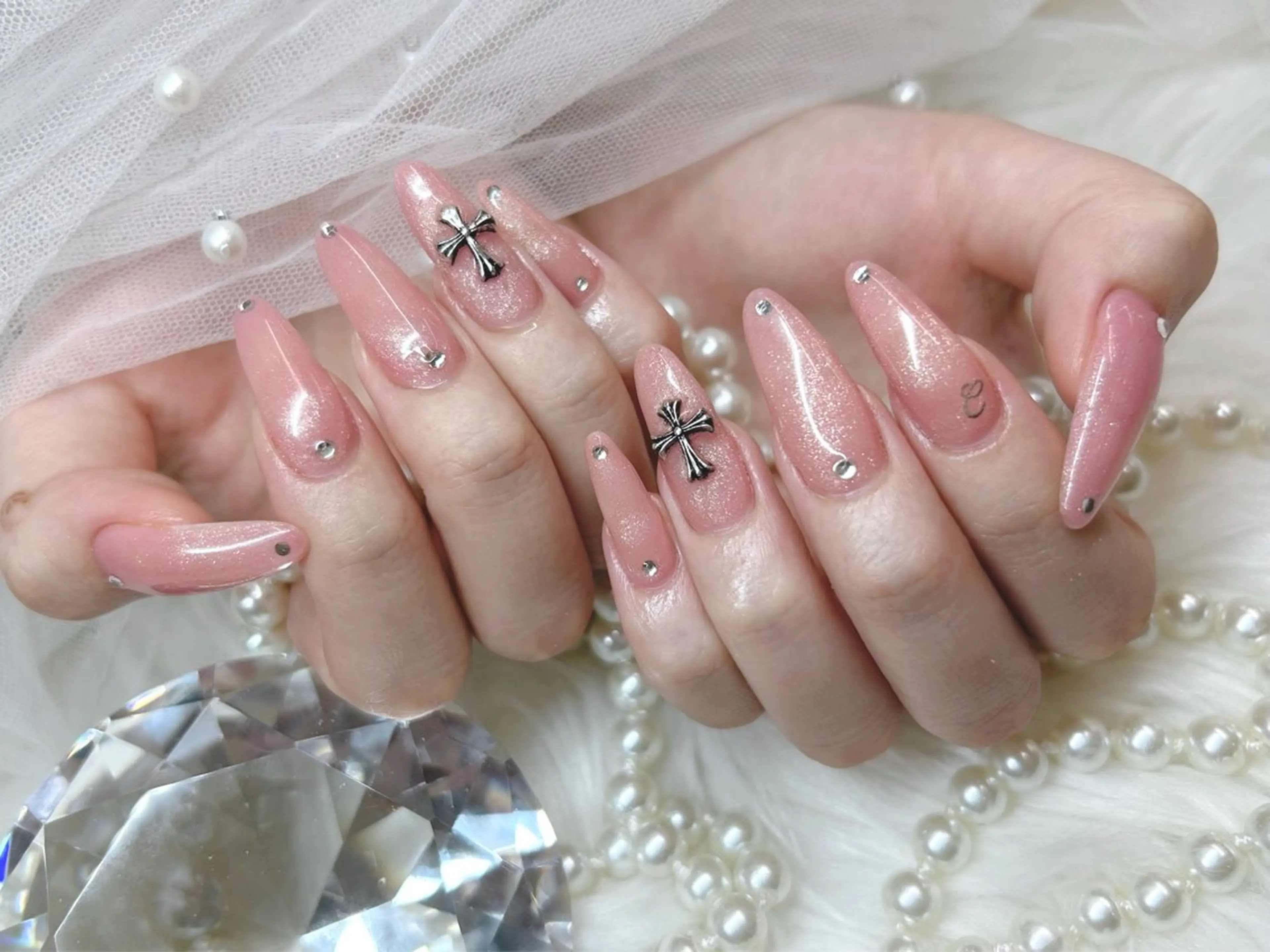 ロング ハンドネイル Nailsalon Angeのネイルデザイン