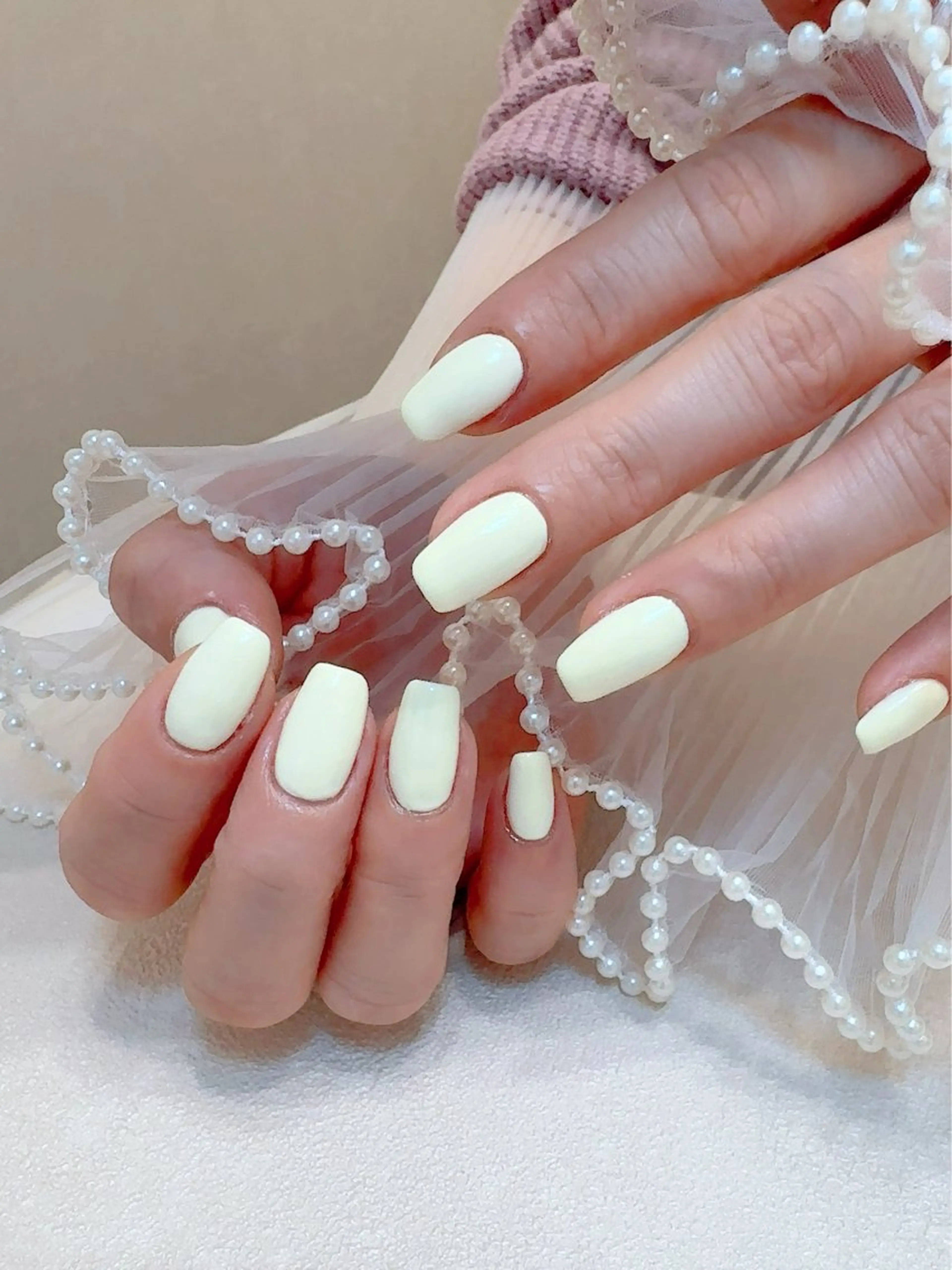 ネイル ワンカラーネイル パステルネイル 黄色 nailmaman ネイルママンのネイルデザイン
