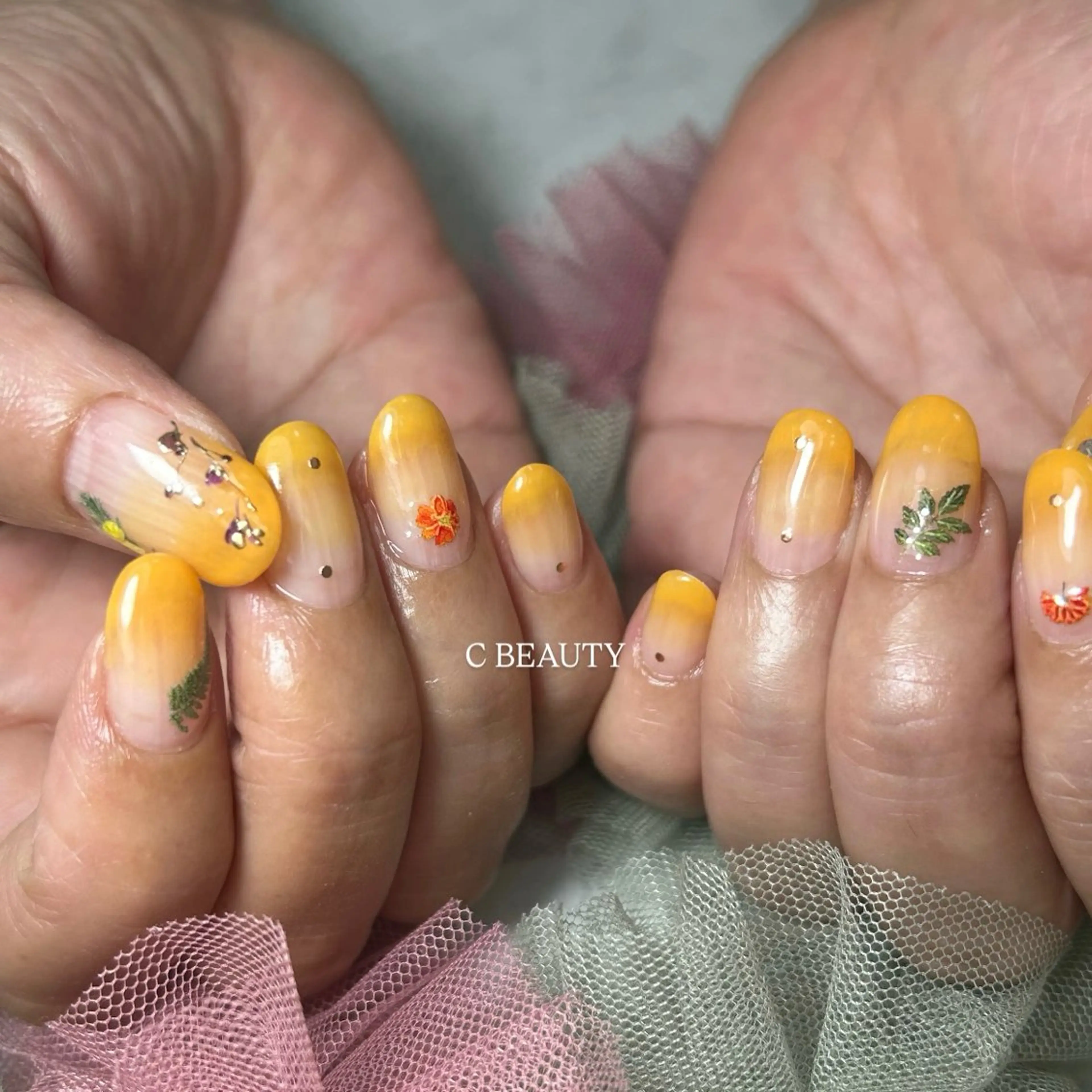 ネイル アートネイル グラデーション C BEAUTY／ KAEDEのネイルデザイン