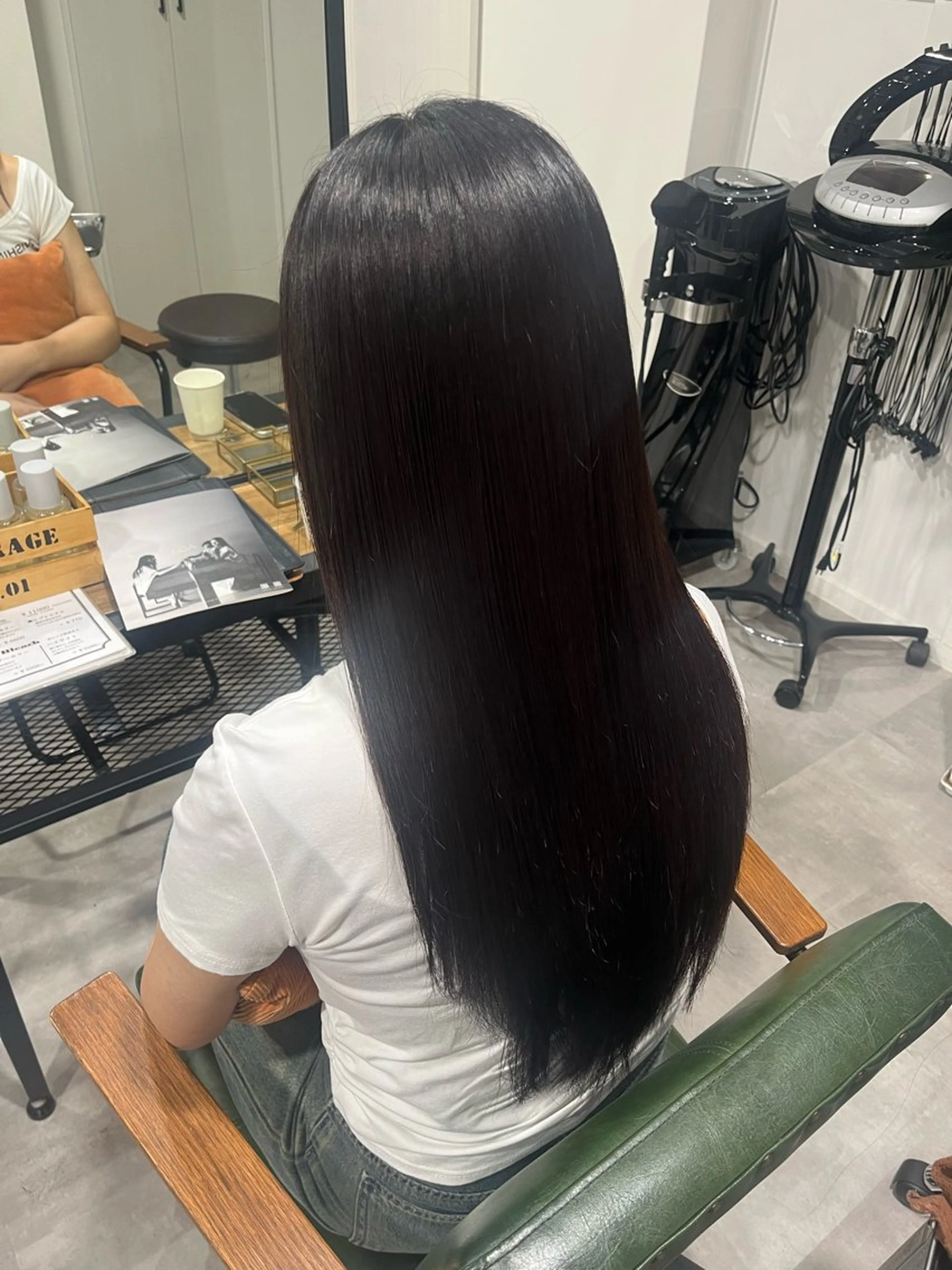 ロング ヘアカラー 艶カラー透明感カラー まいか🫧‪のヘアスタイル
