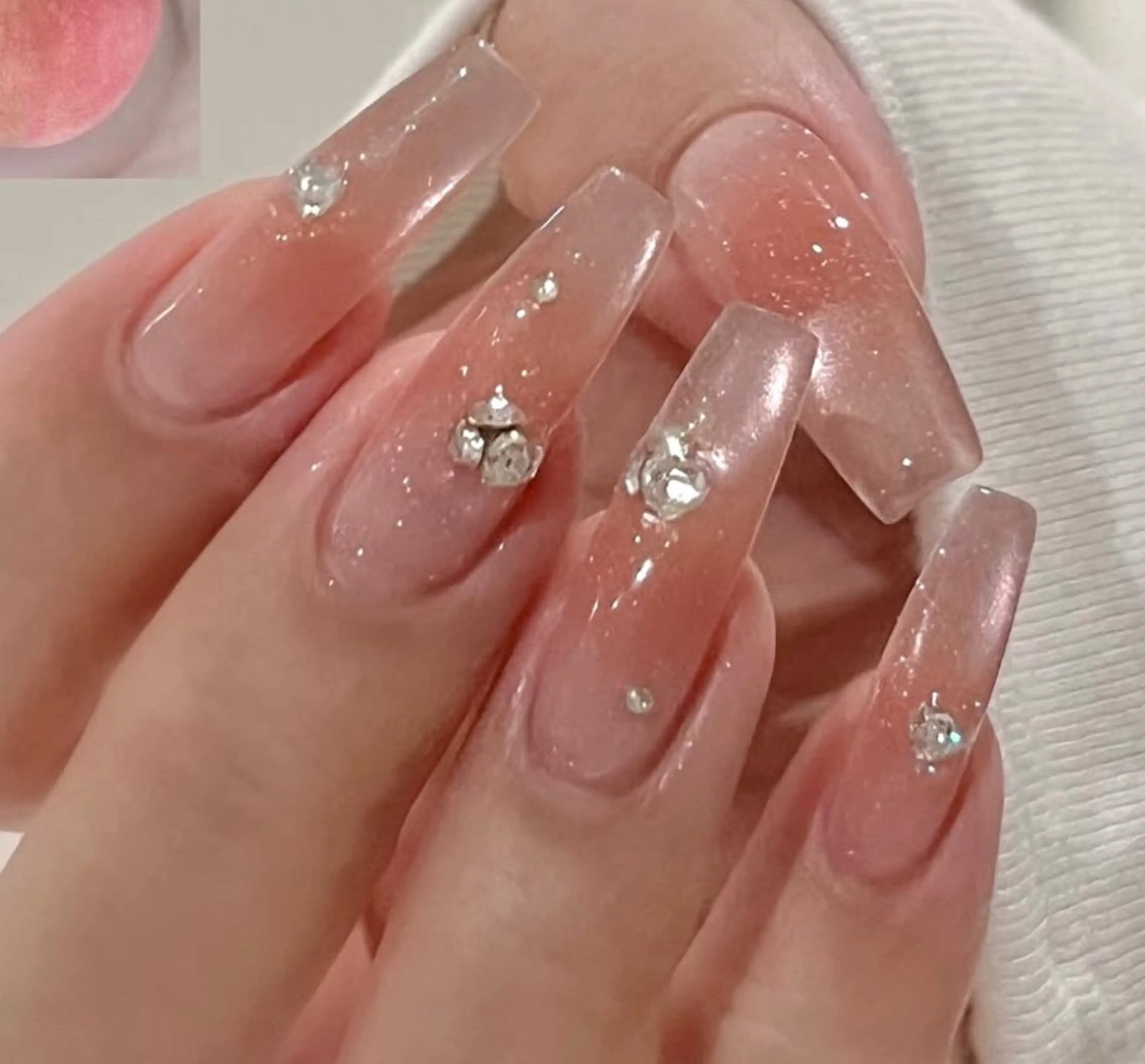 ネイル アートネイル フレンチネイル ジェルネイル キラキラネイル ニュアンスネイル ハンドネイル Ryu Nail NekoChanのネイルデザイン