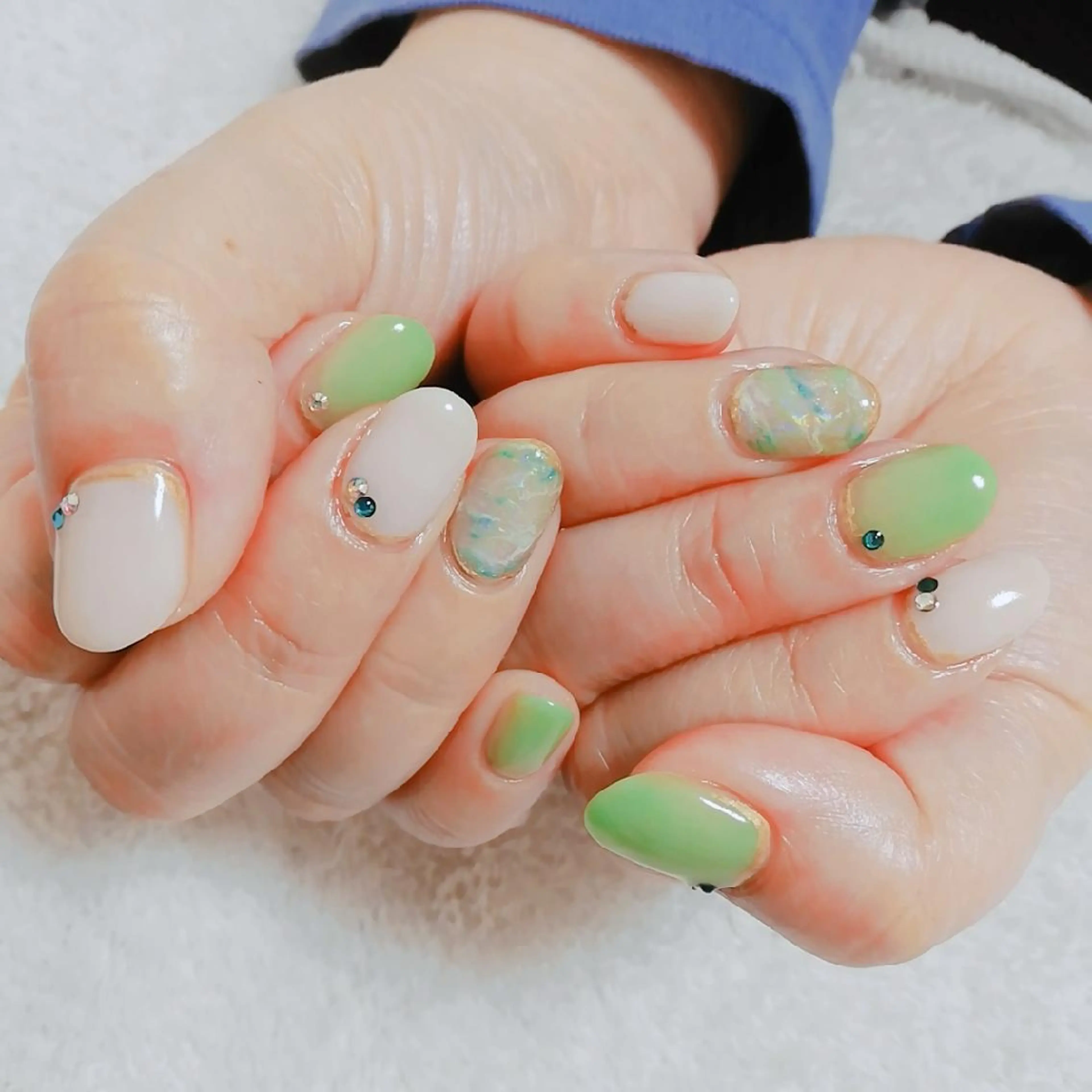 ネイル アートネイル ハンドネイル 柴崎 美幸のネイルデザイン