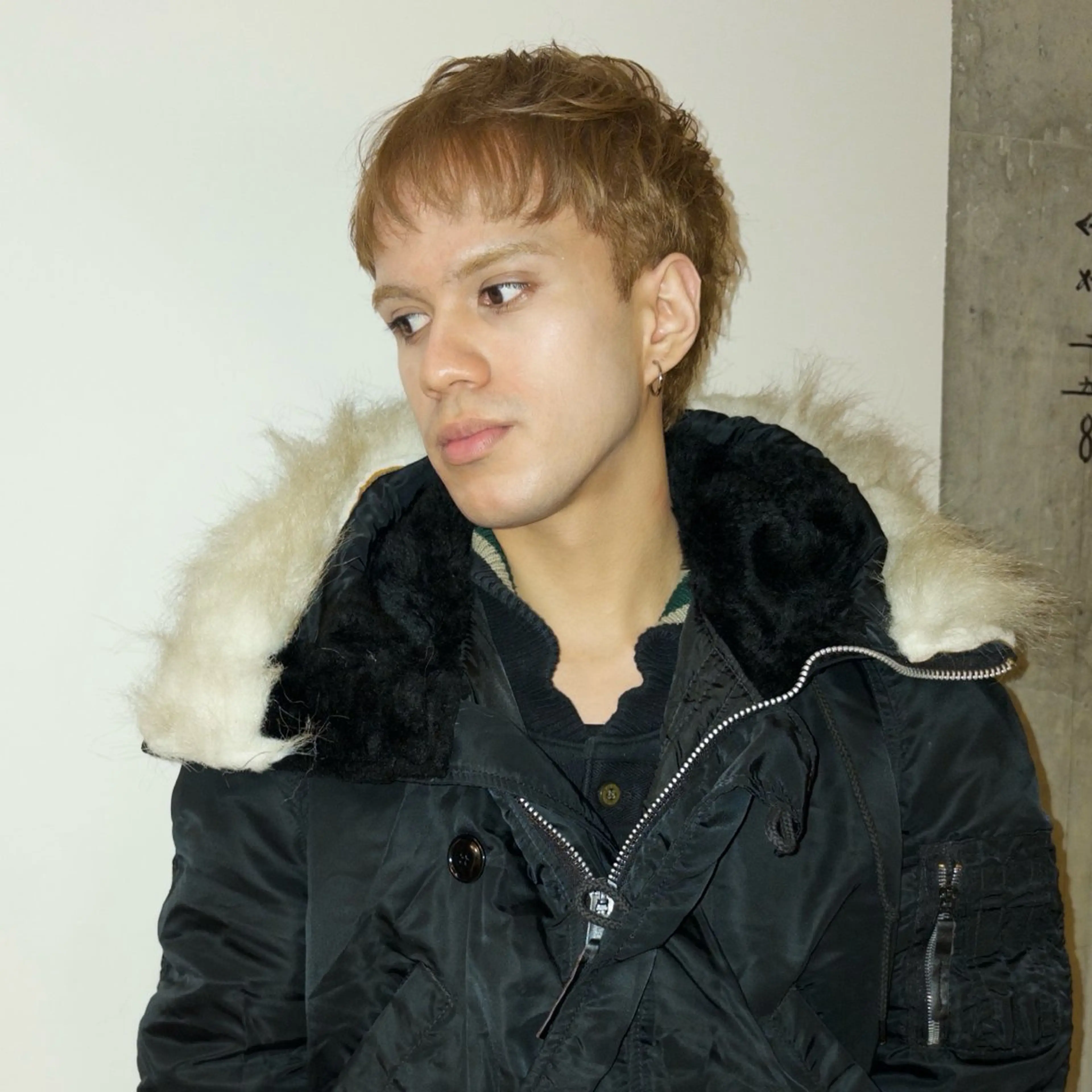 ショート カラー メンズ メンズブリーチ メンズハイトーン スパイキーショート ベージュカラー ブリーチ カット ヘアカラー 🔥メンズ特化🔥 ハイトーン/RUKIのヘアスタイル