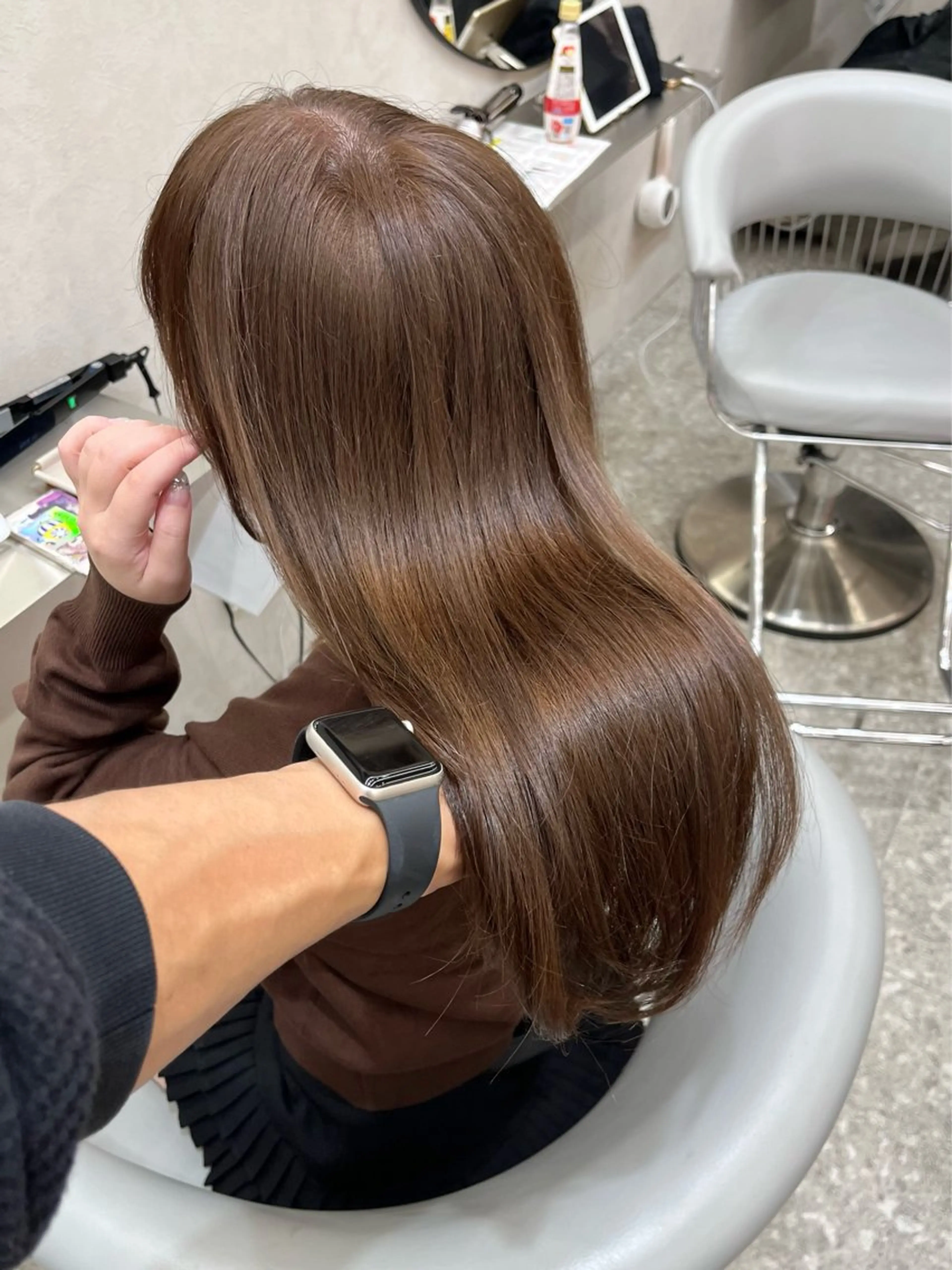 ミディアム カラー ベージュカラー ブリーチ ダブルカラー ブリーチなしカラー オリーブベージュ カット ヘアカラー トリートメント 韓国ハッシュカット/ 新宿/髪質改善/岡崎のヘアスタイル