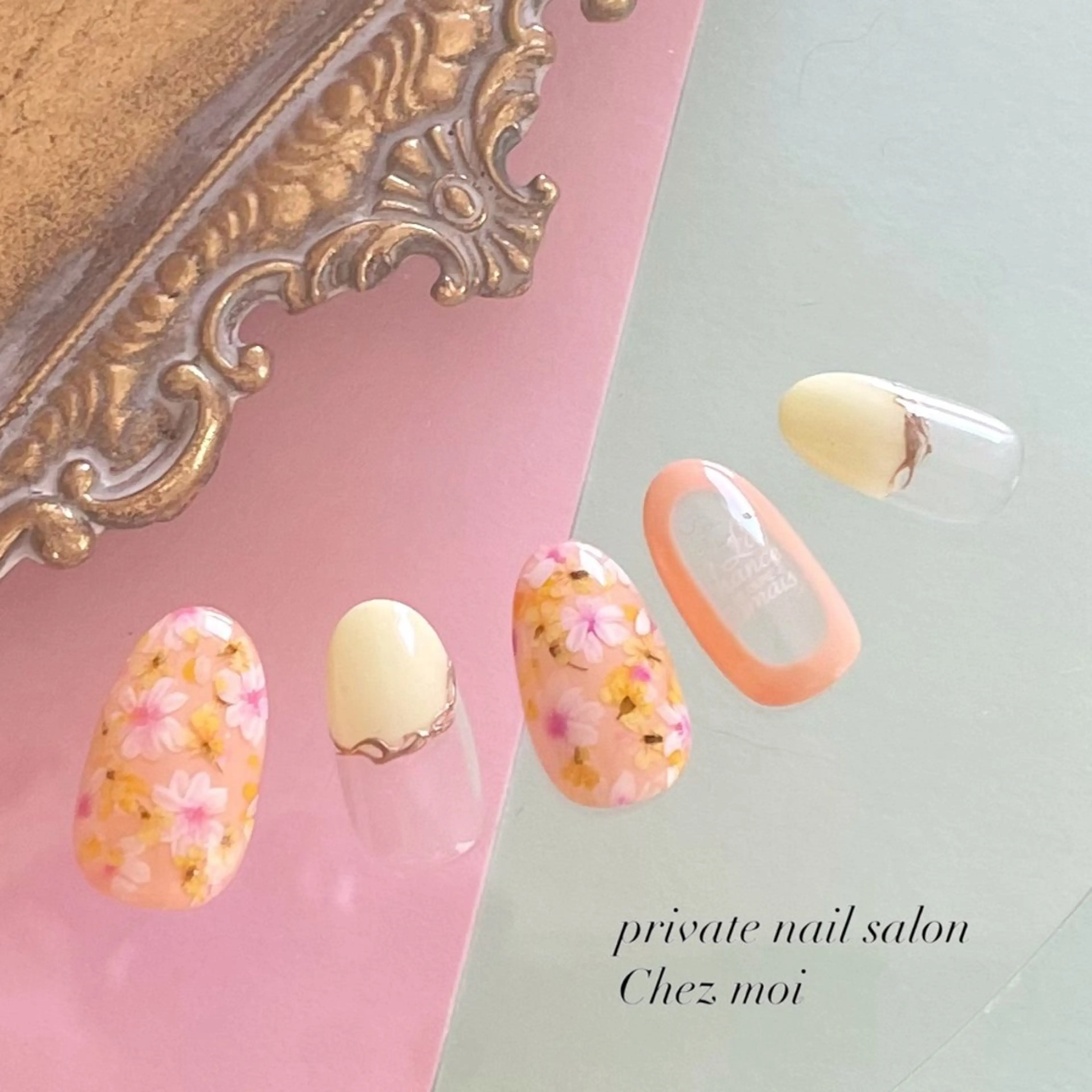 ネイル フラワーネイル KOMINE TOMOKOのネイルデザイン