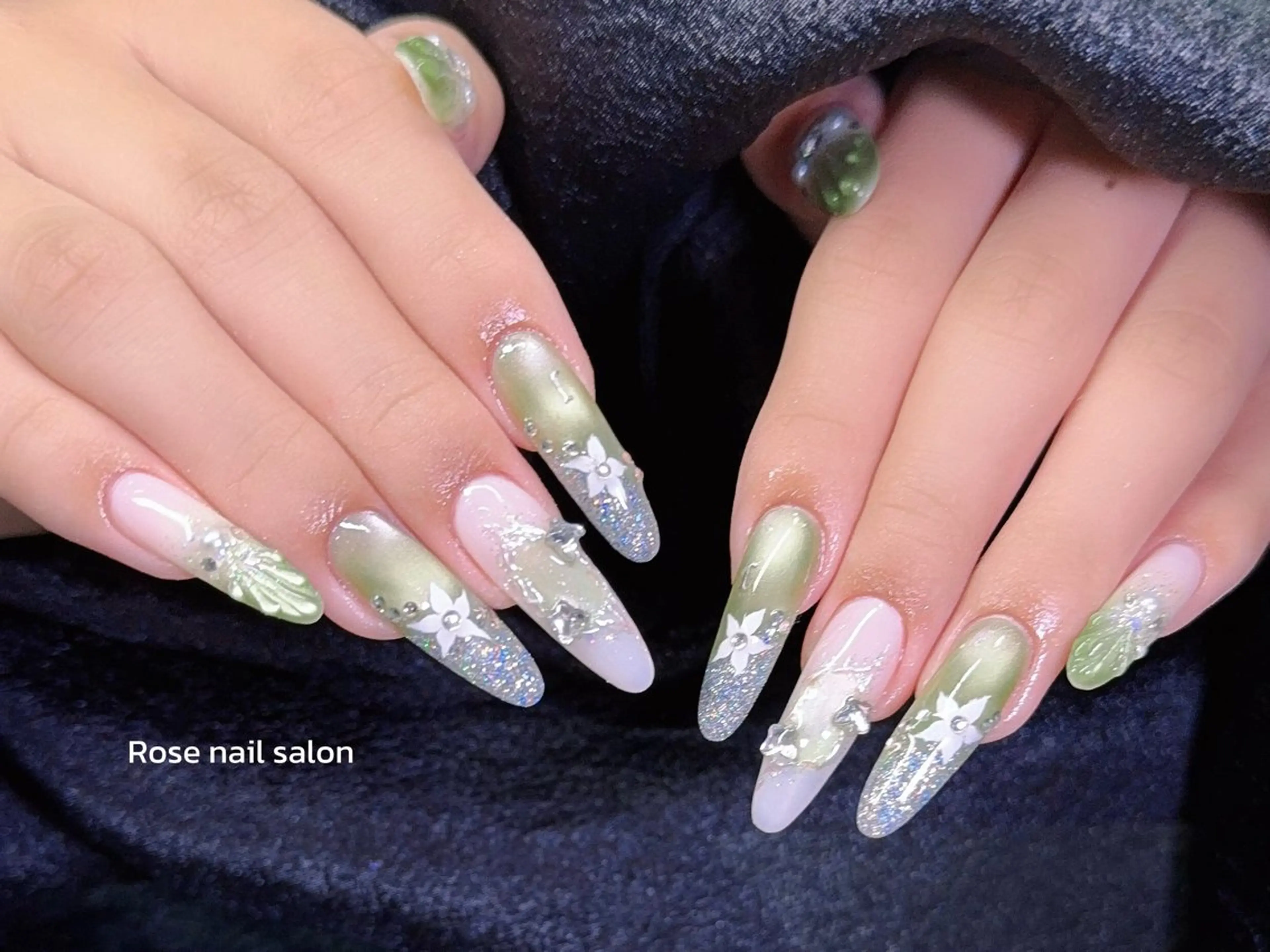 ネイル ハンドネイル Rose nail💅のネイルデザイン