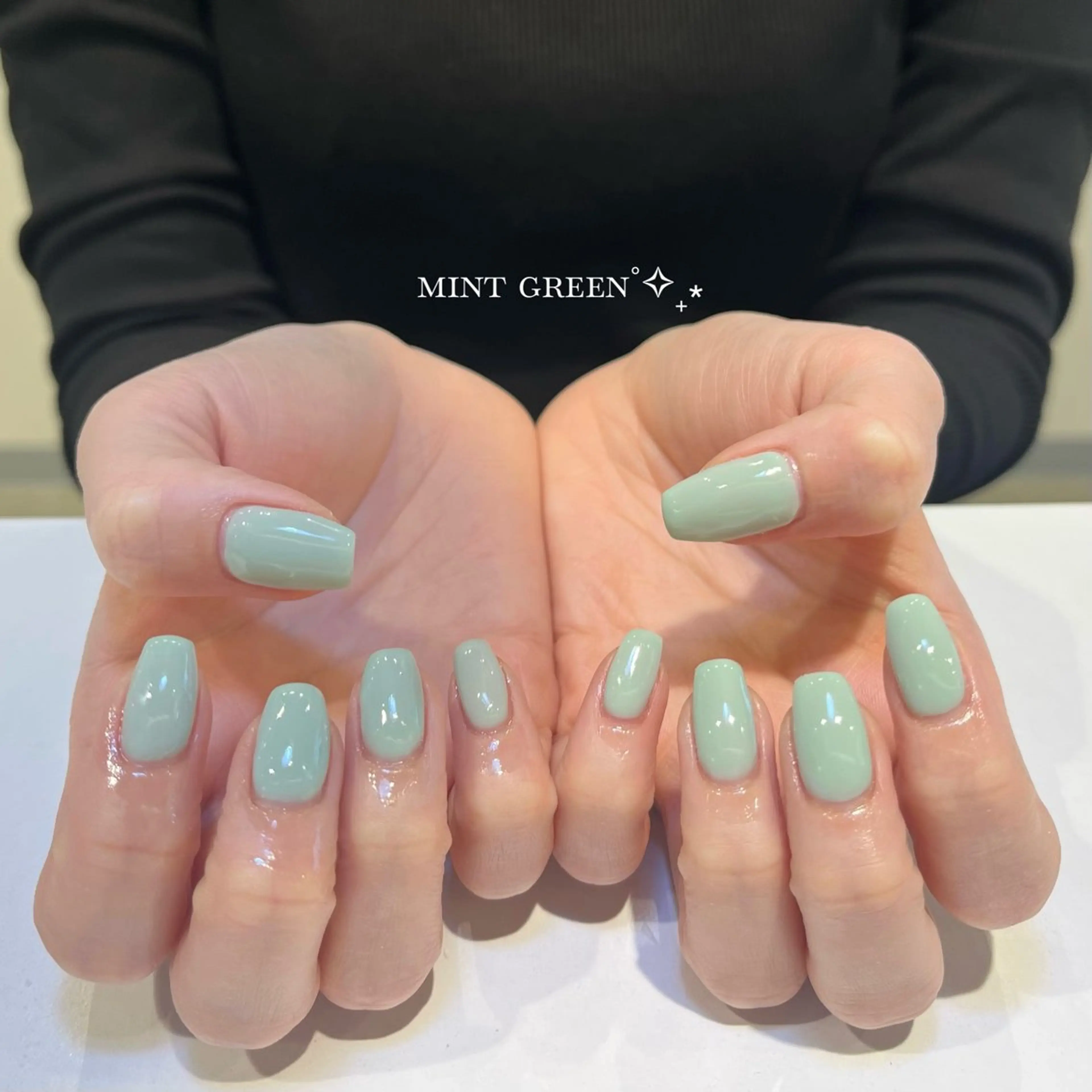 ネイル グリーン ハンドネイル Zen Neo / SEINA🎀のネイルデザイン