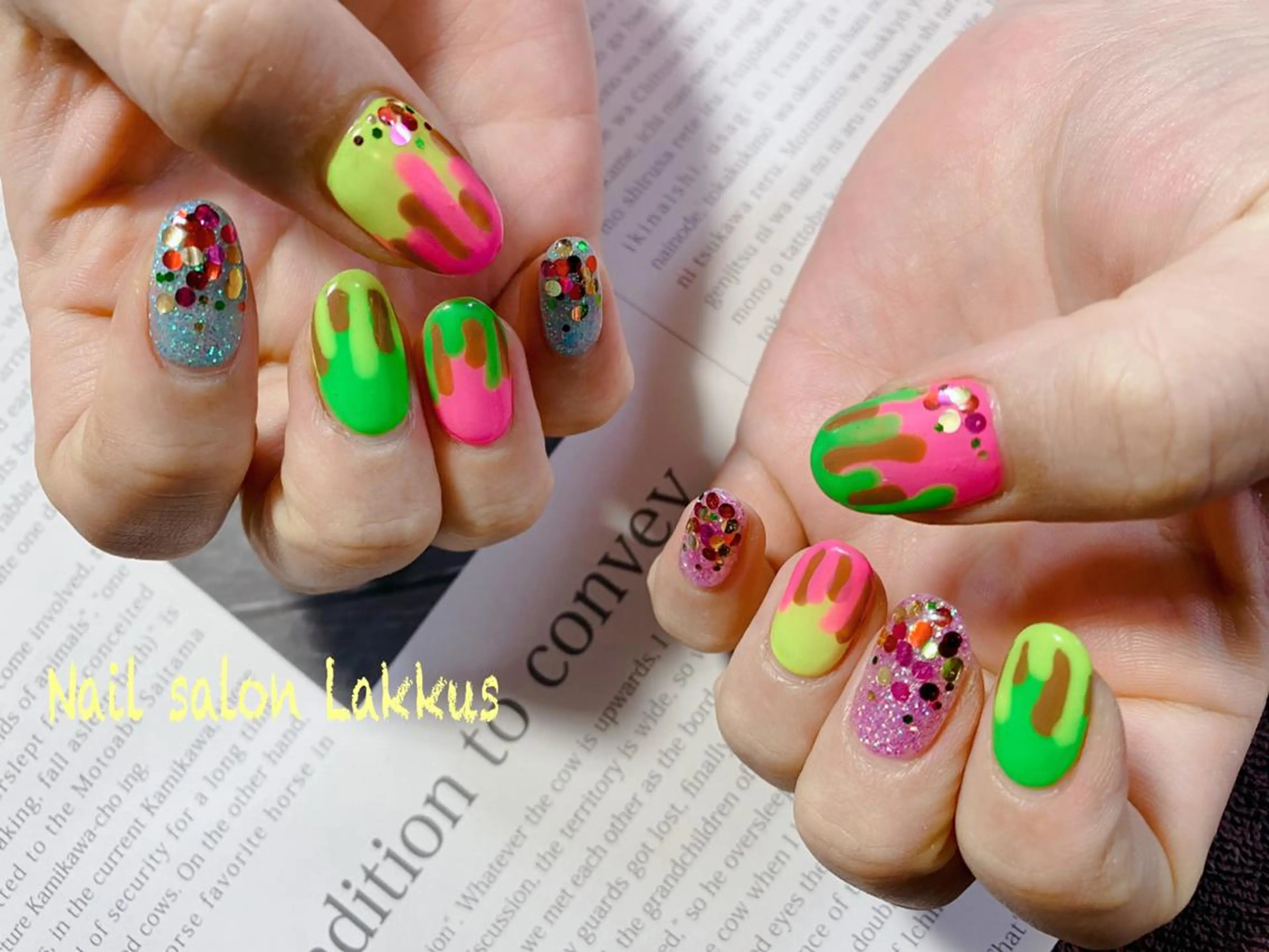 ネイル バレンタイン Lakkus T－CHIのネイルデザイン