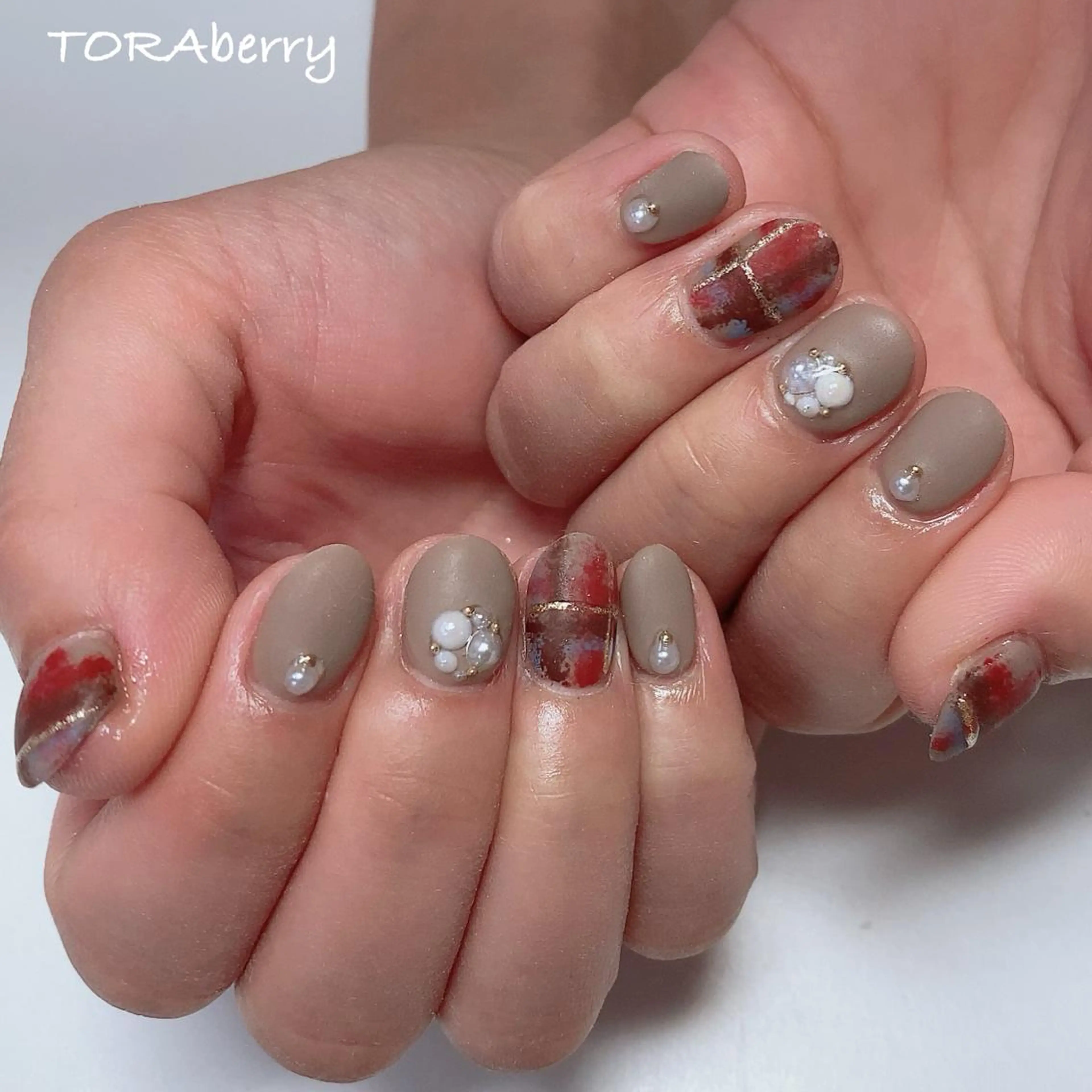 ネイル ハンドネイル ネイリスト なつみのネイルデザイン