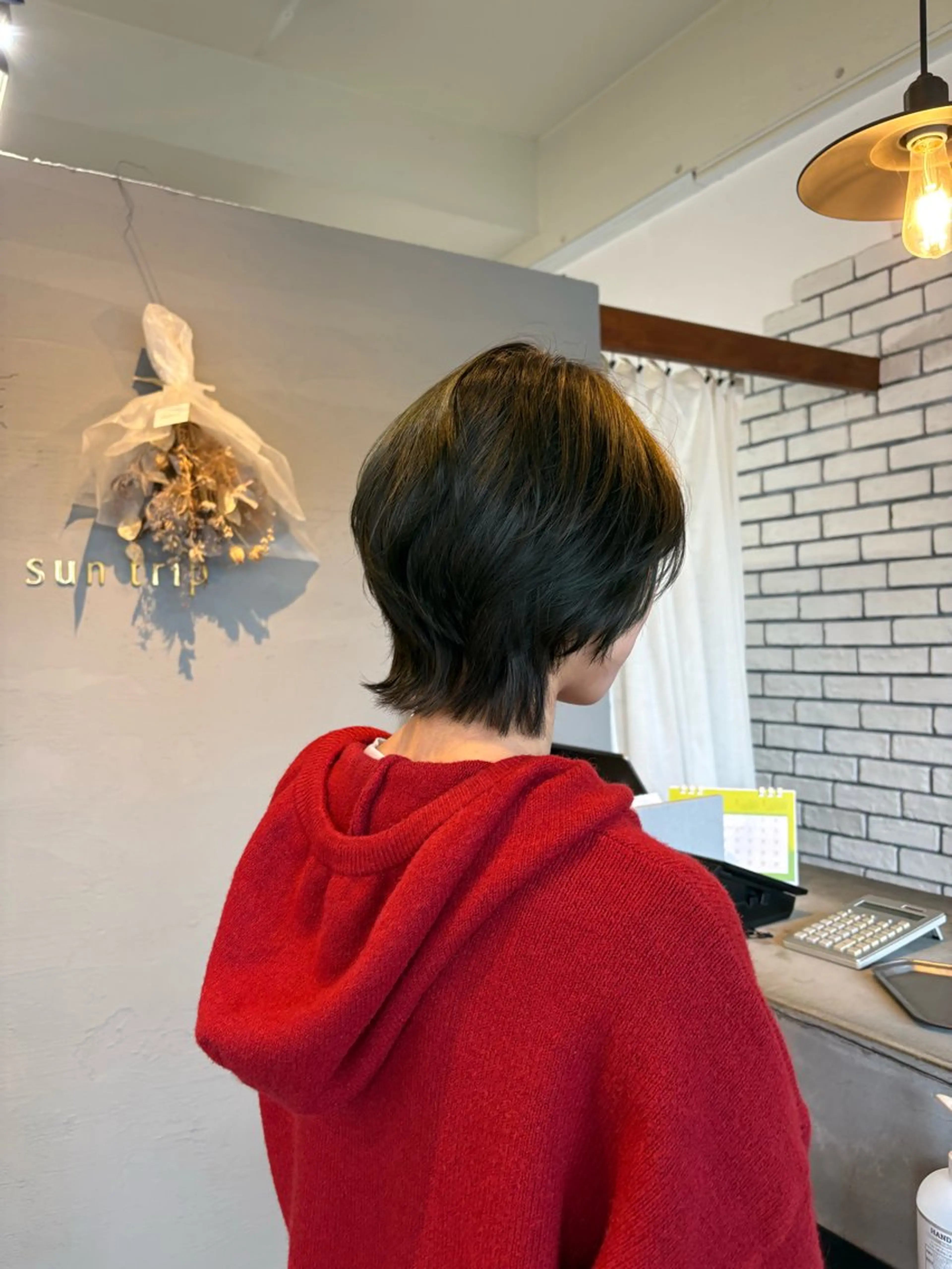 ショート カラー ヘアカラー sun trip 荒川のヘアスタイル