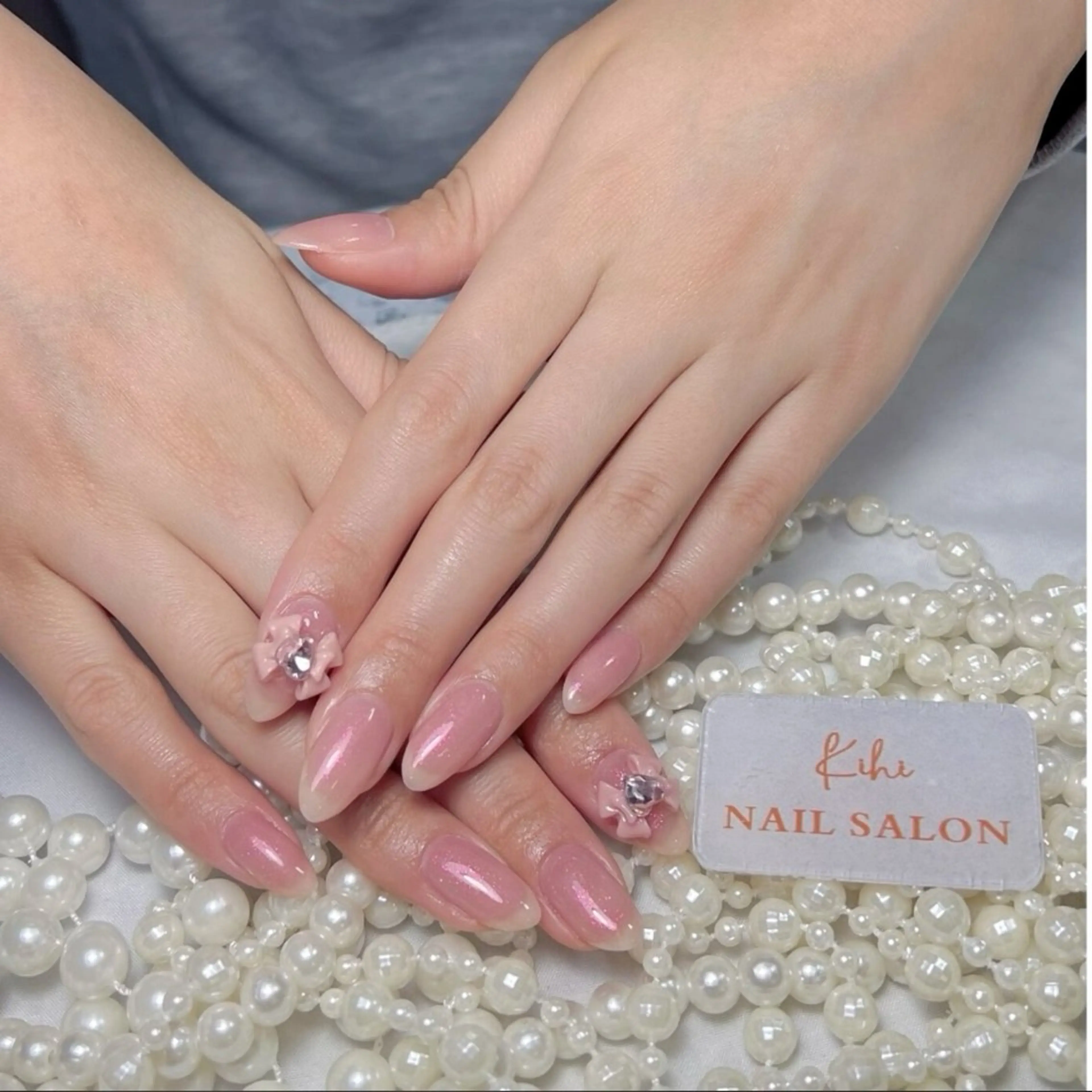 ネイル アートネイル フレンチネイル ジェルネイル グラデーション 韓国ネイル ハンドネイル 💕鈴木ユリ パラジェル/オフ無料のネイルデザイン