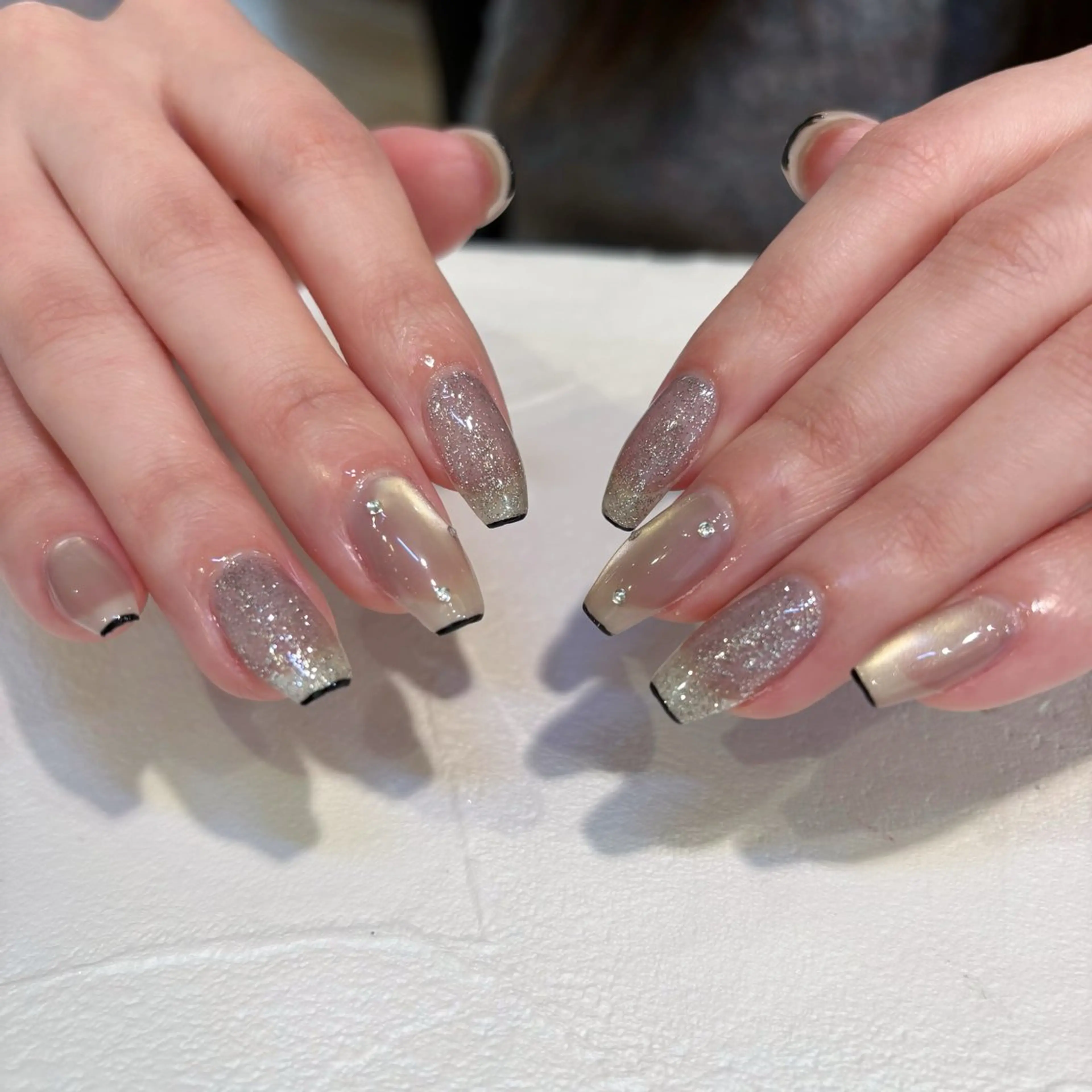 ネイル ハンドネイル 鈴木 里奈のネイルデザイン