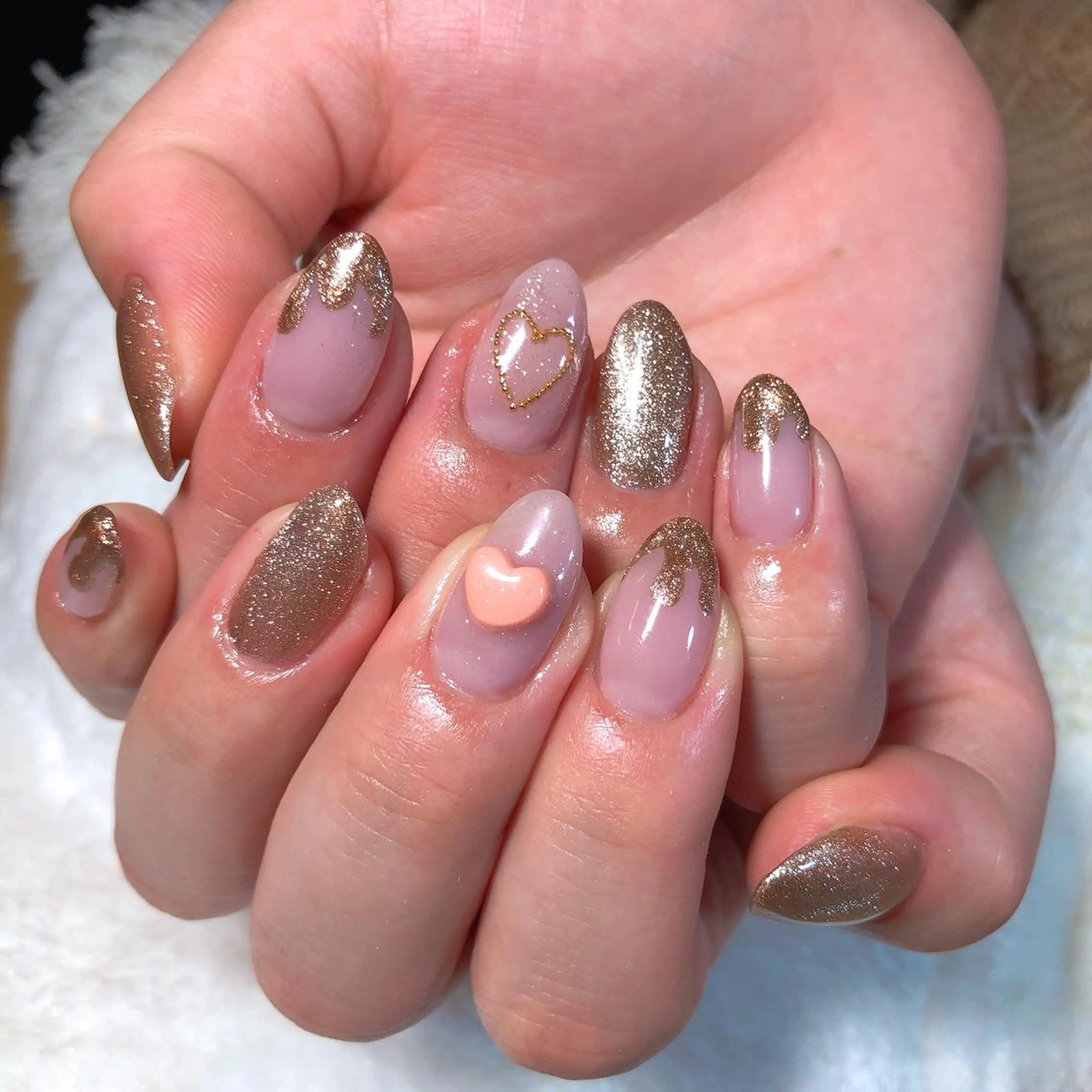 ショート ネイル 安藤 紅実のネイルデザイン