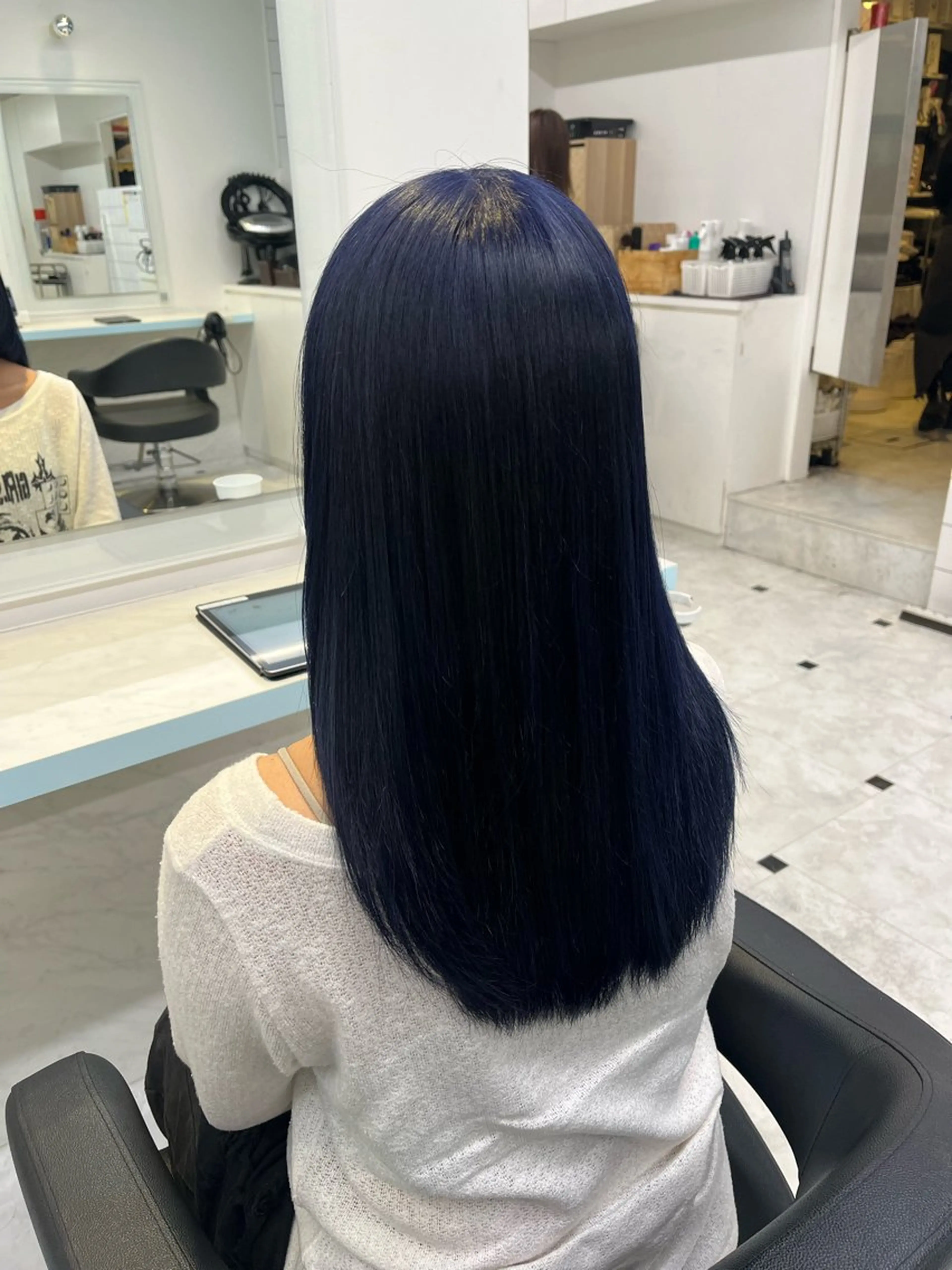 ロング カラー ヘアカラー トリートメント ブリーチカラー 🩵MIZUKIのヘアスタイル