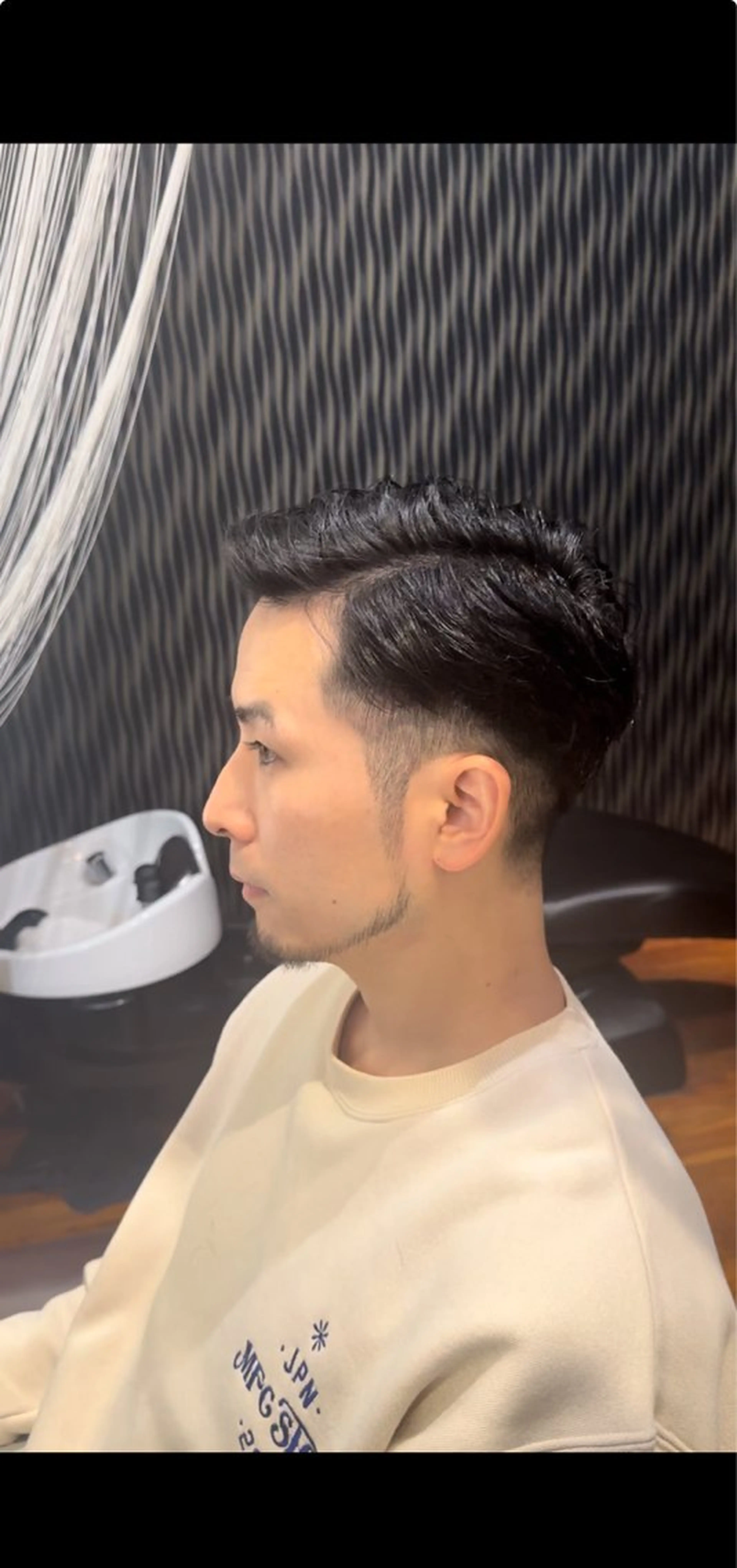 メンズ アップバング メンズショート 刈り上げ カット パーマ トリートメント 河上 雅俊のヘアスタイル