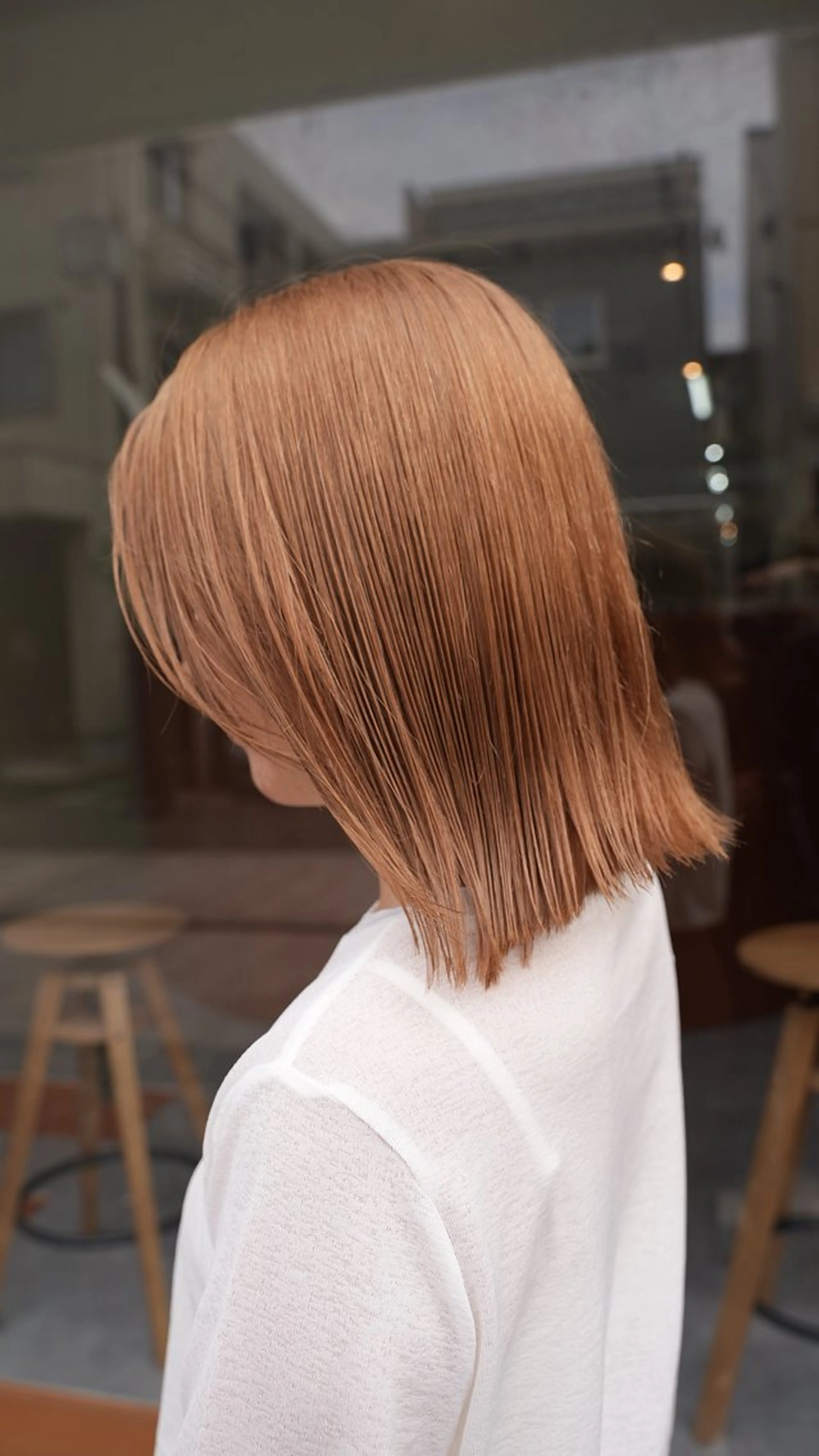 ミディアム ボブ/レイヤー/ ショートcovo代表のヘアスタイル