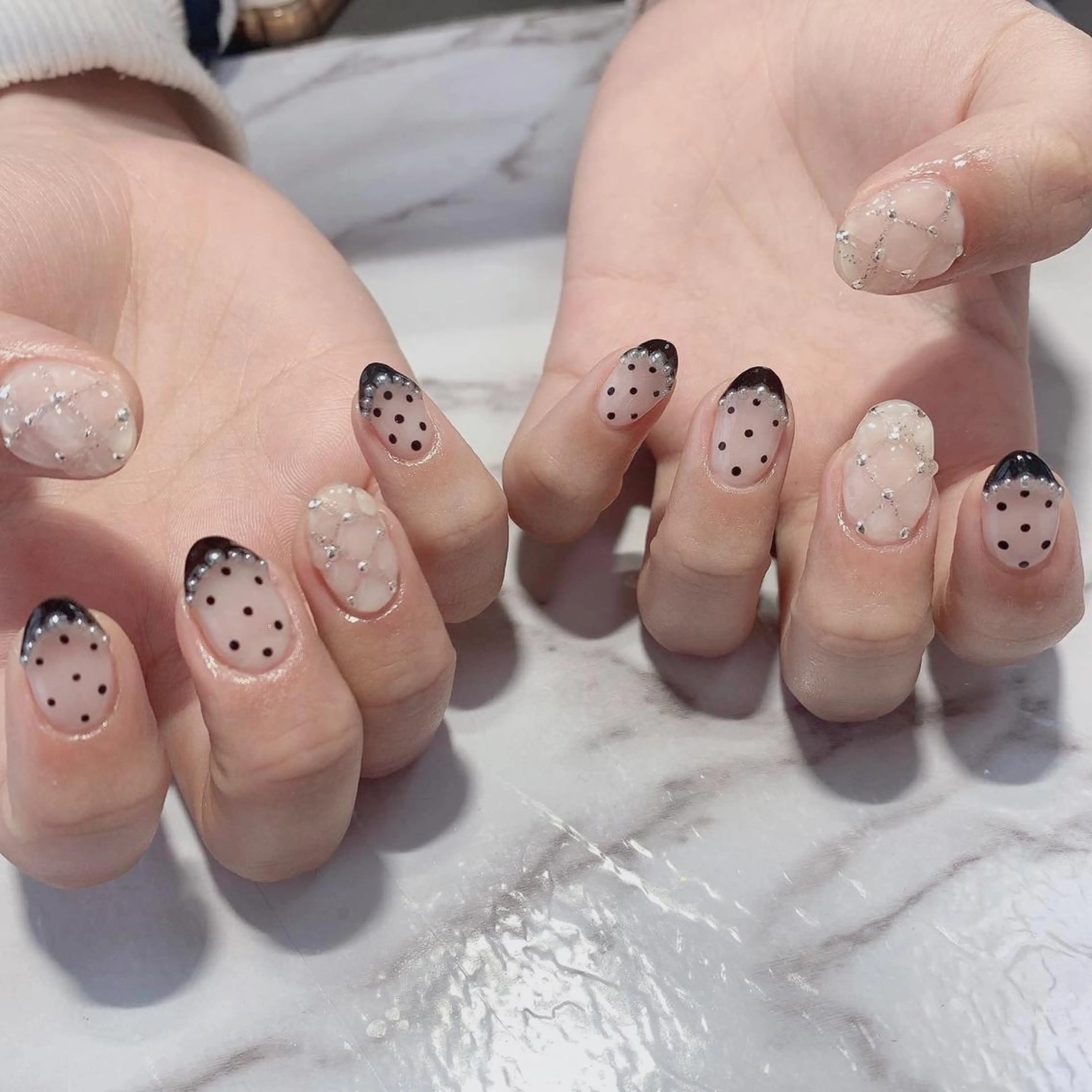 ネイル フレンチネイル Ally's Nailのネイルデザイン