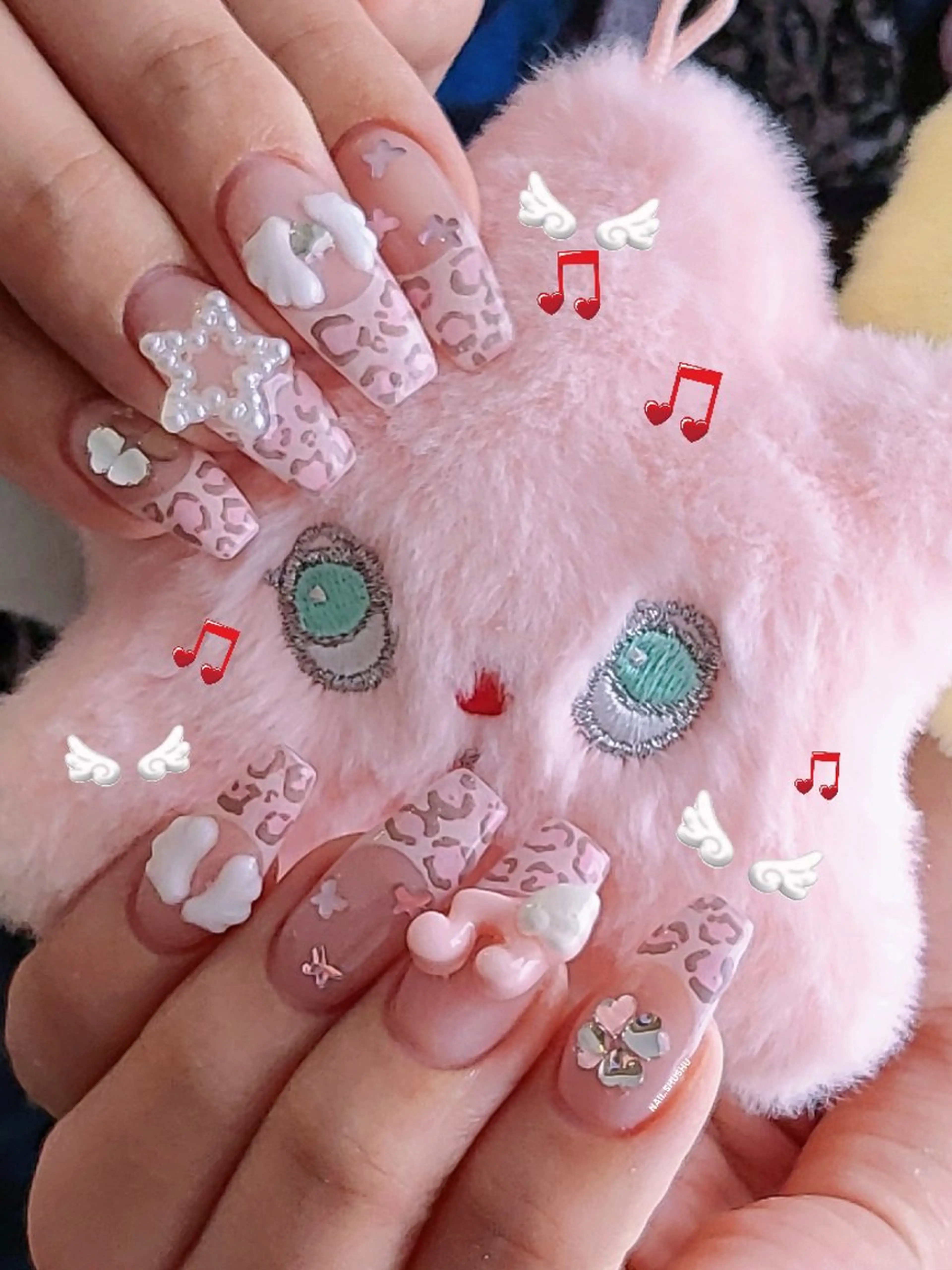 ネイル 3dパーツ/流行り 👧shushu❤️のネイルデザイン