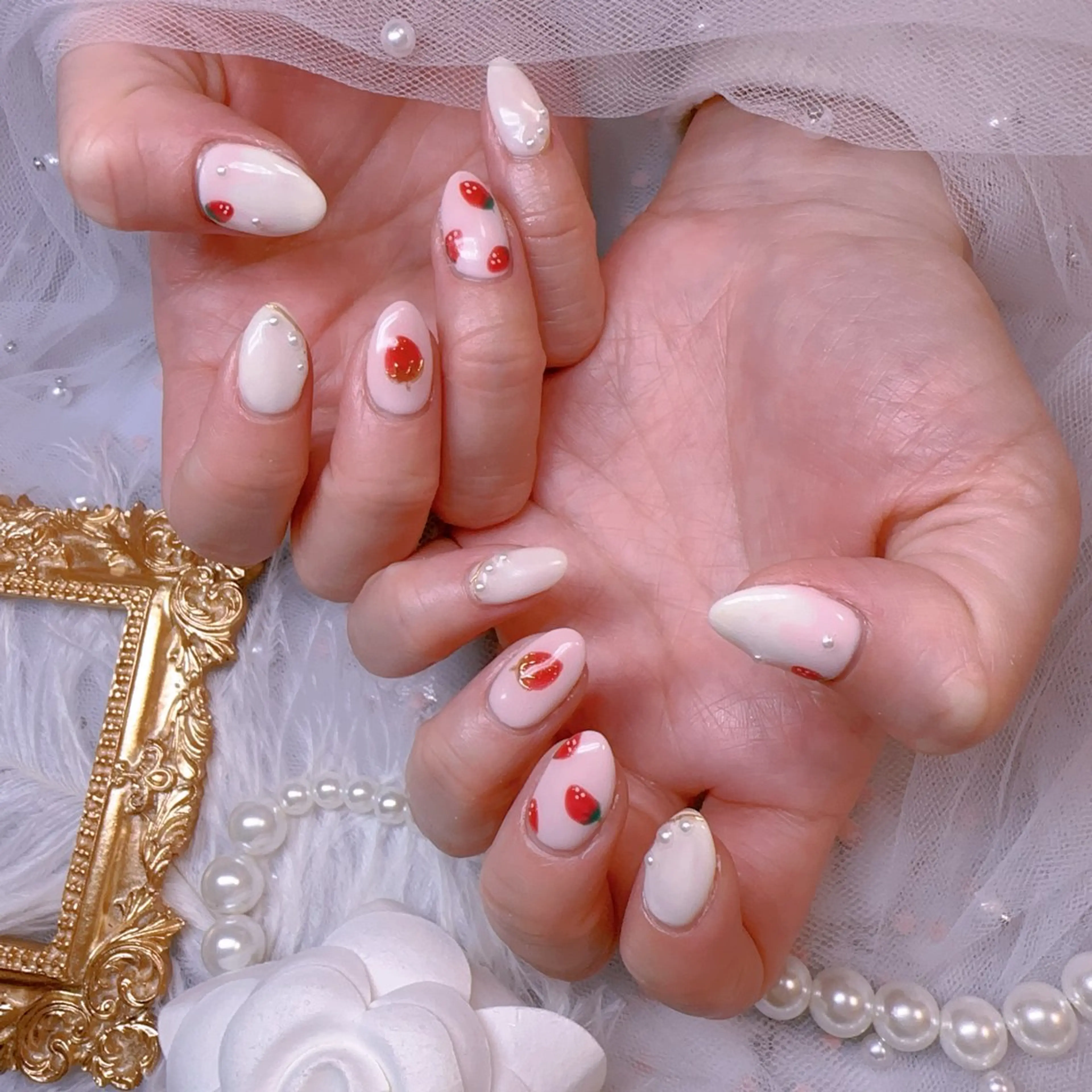 ネイル オーロラネイル フットネイル 韓国ネイル ラメ(グリッター) ラメグラデーション ハンドネイル Belle nail salon 新小岩のネイルデザイン