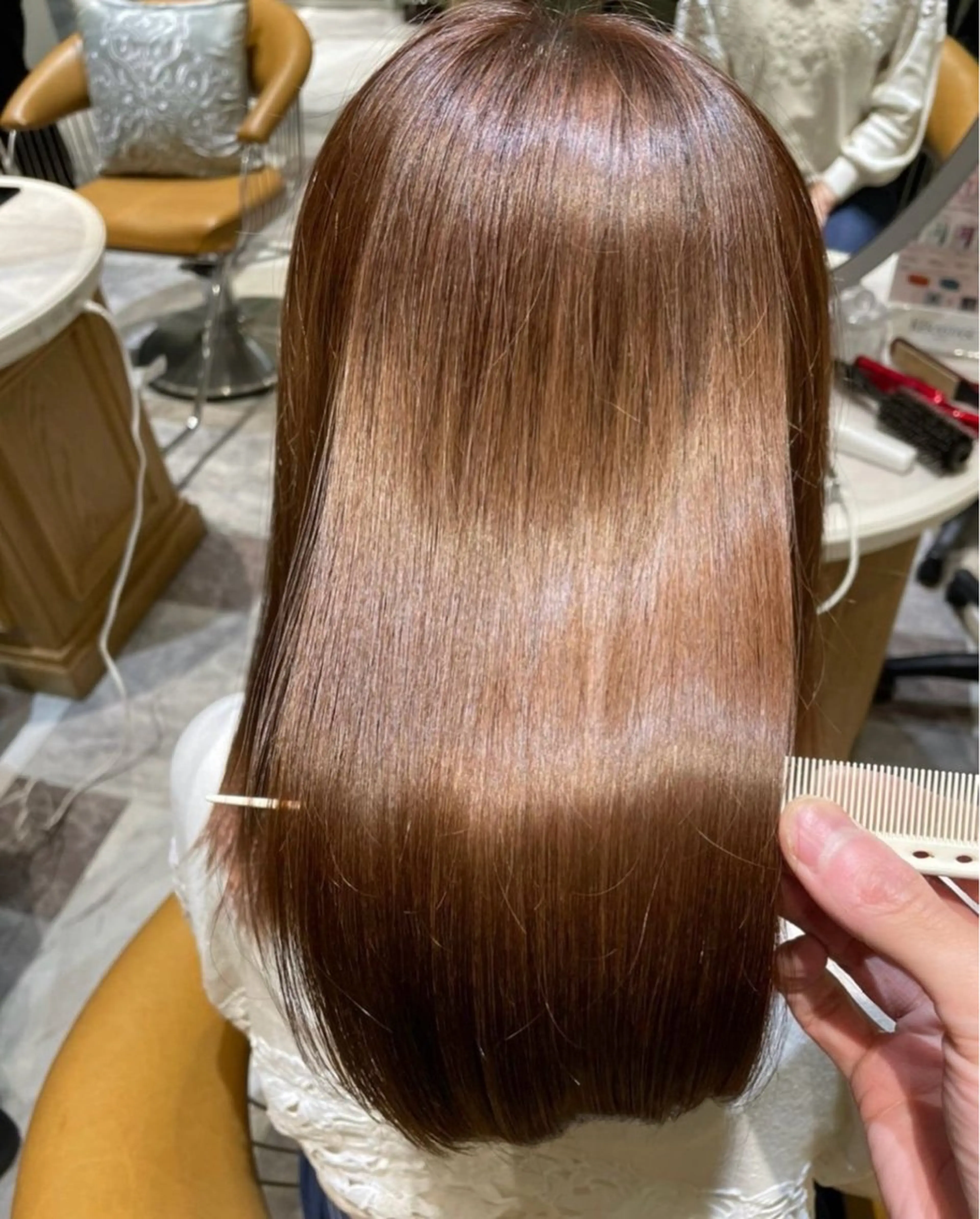 ロング ❤️ブリーチなし💚 ダブルカラー平野実花のヘアスタイル