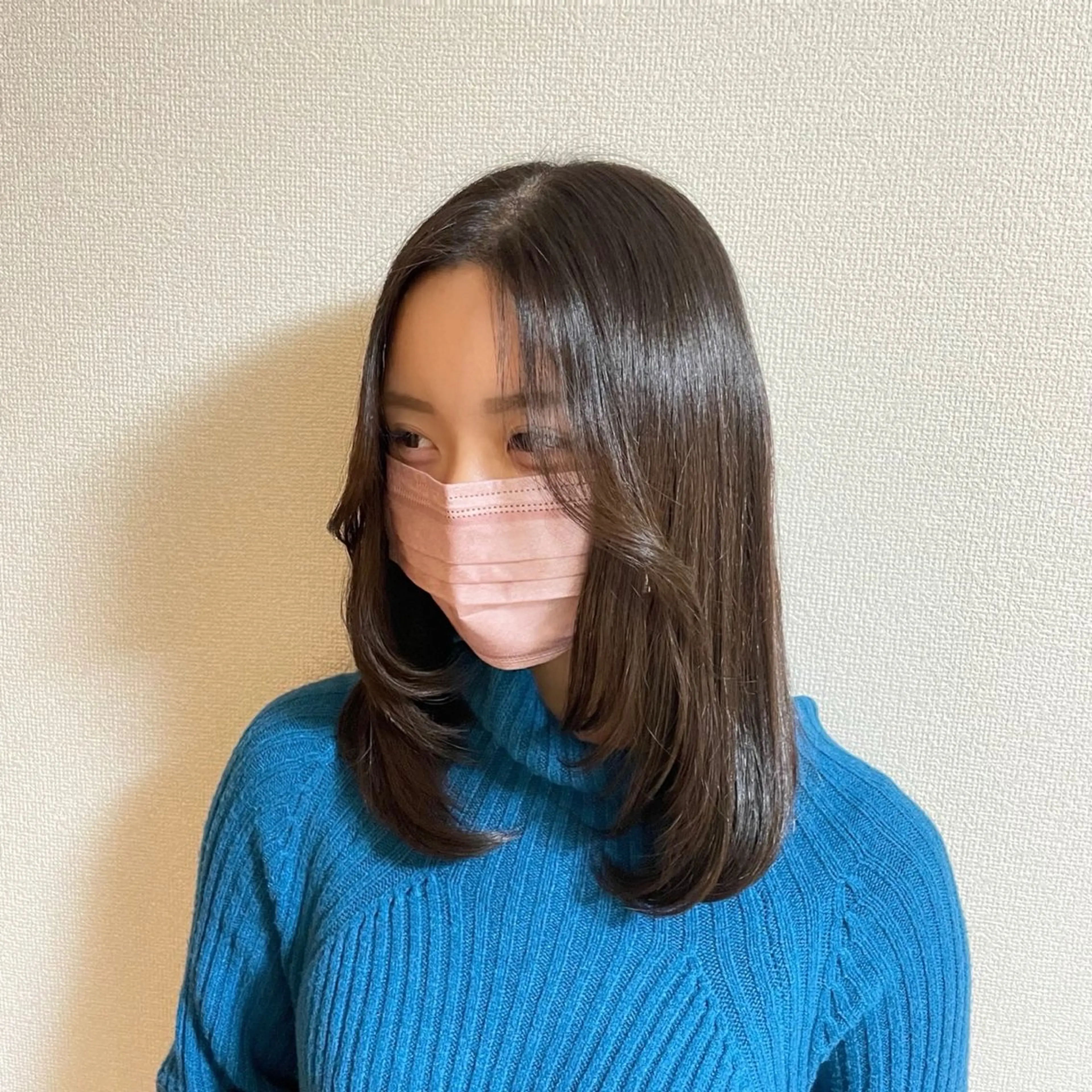 ミディアム カラー 顔まわりレイヤー 顔周りカット レイヤーカット feliz🤍 RINAのマツエク・マツパデザイン