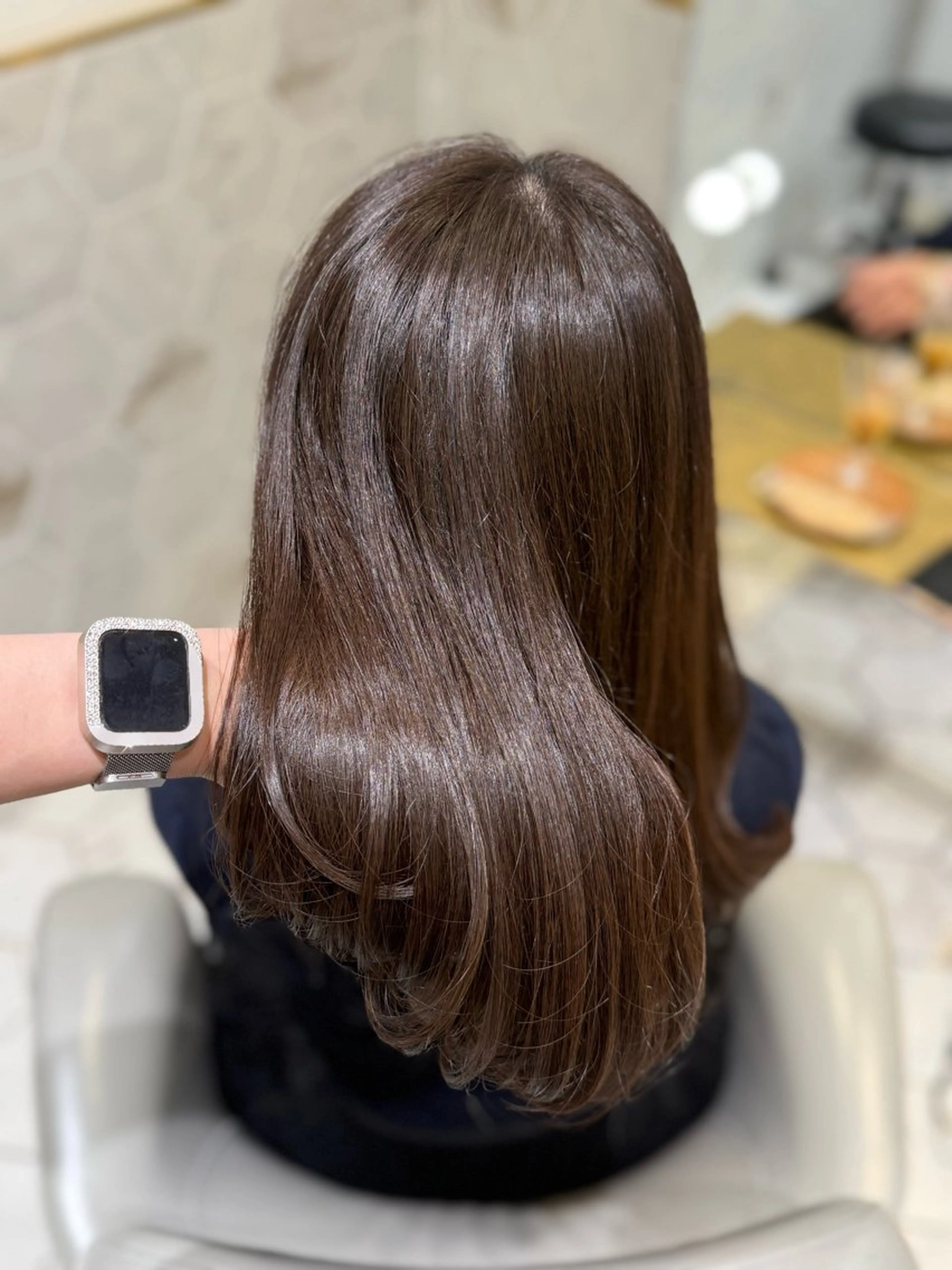 セミロング ヘアカラー 𝐘𝐮𝐢 🤎 costesのヘアスタイル