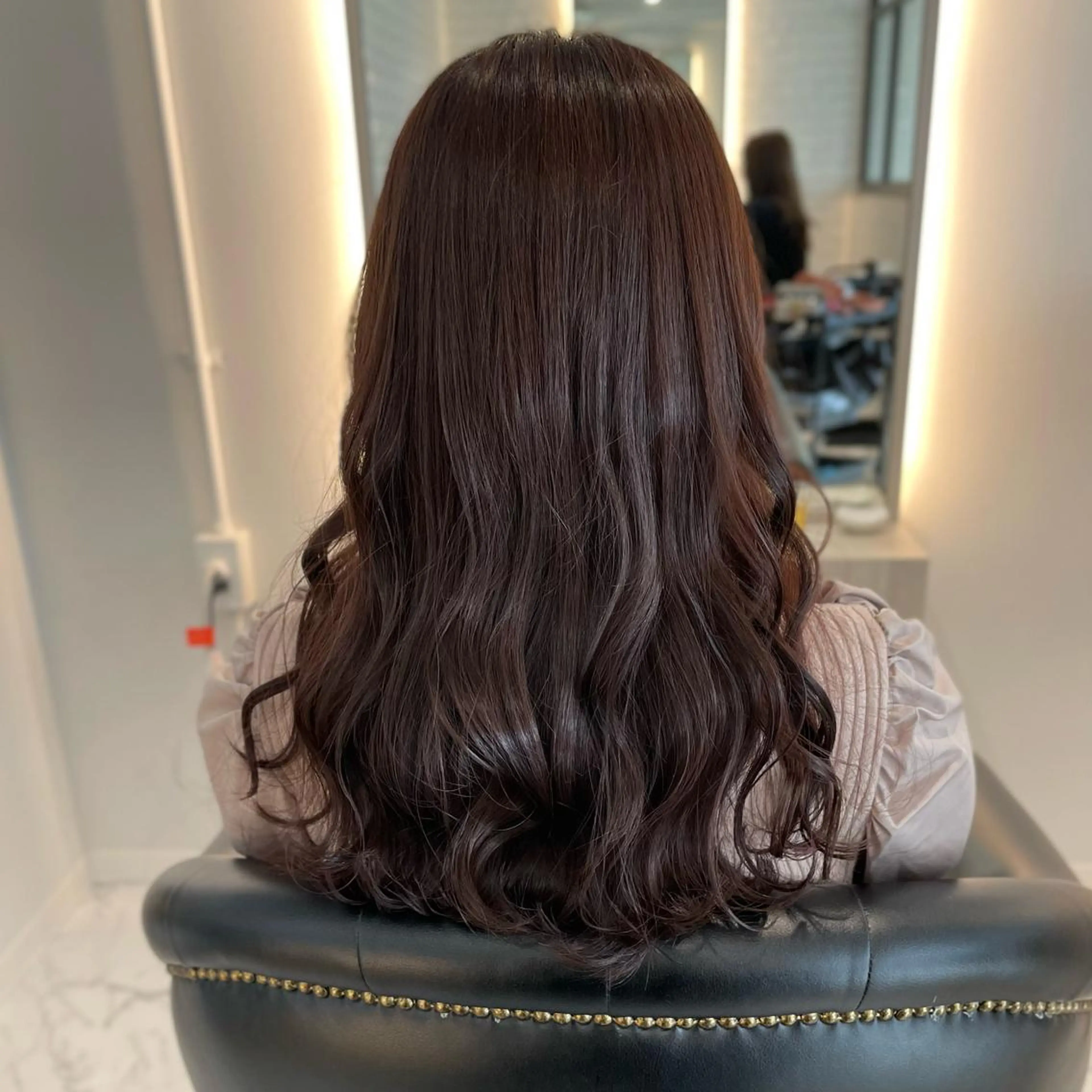 セミロング カラー いなみね はるきのヘアスタイル