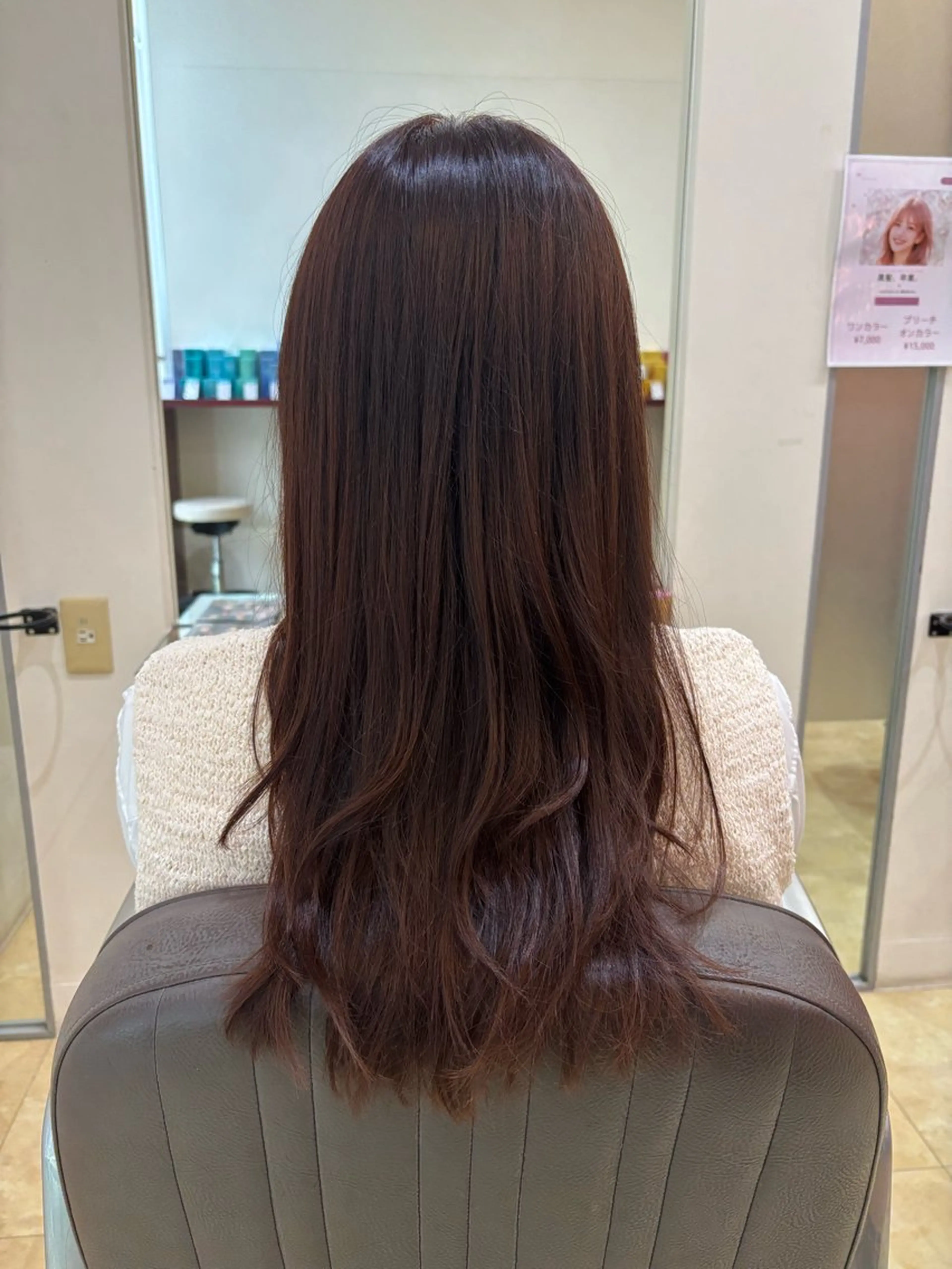 ロング 尾崎 優花のヘアスタイル