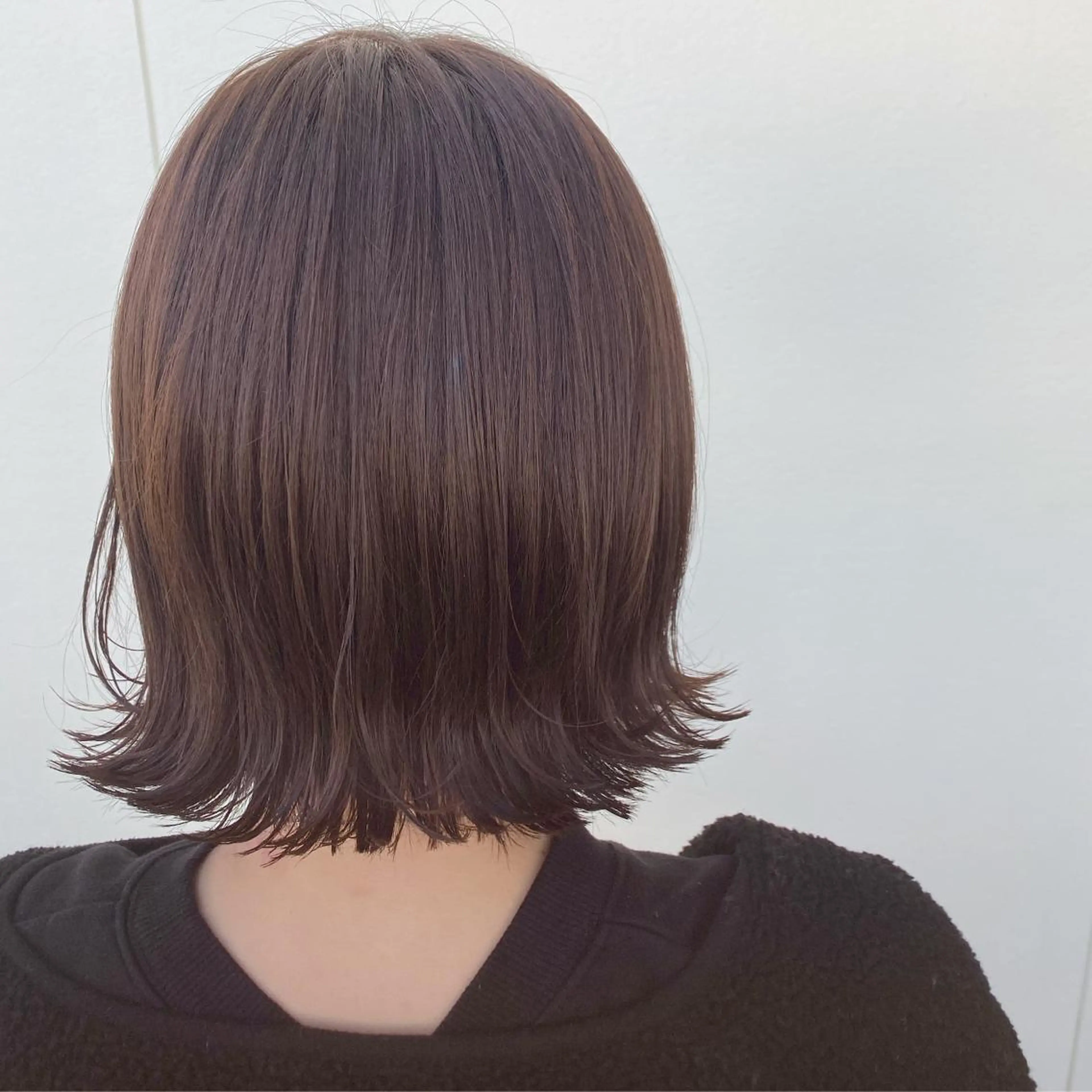 ミディアム 塚原 安優のヘアスタイル